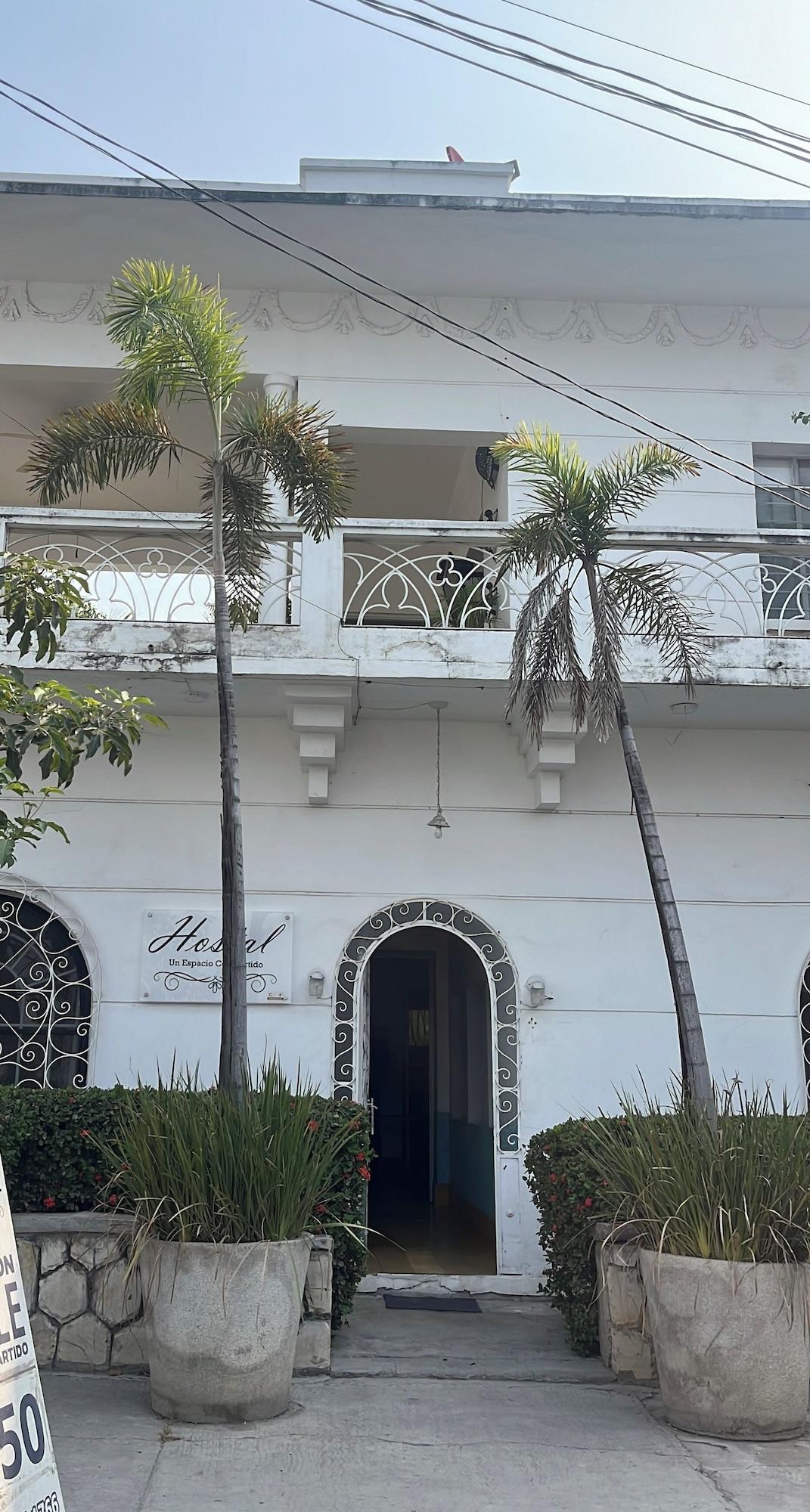 Vista Exterior SUITES CASA BLANCA