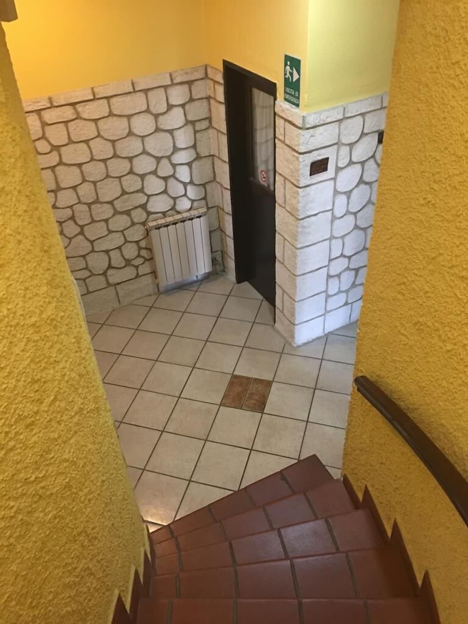 Varios RistHotel Pianura Inn