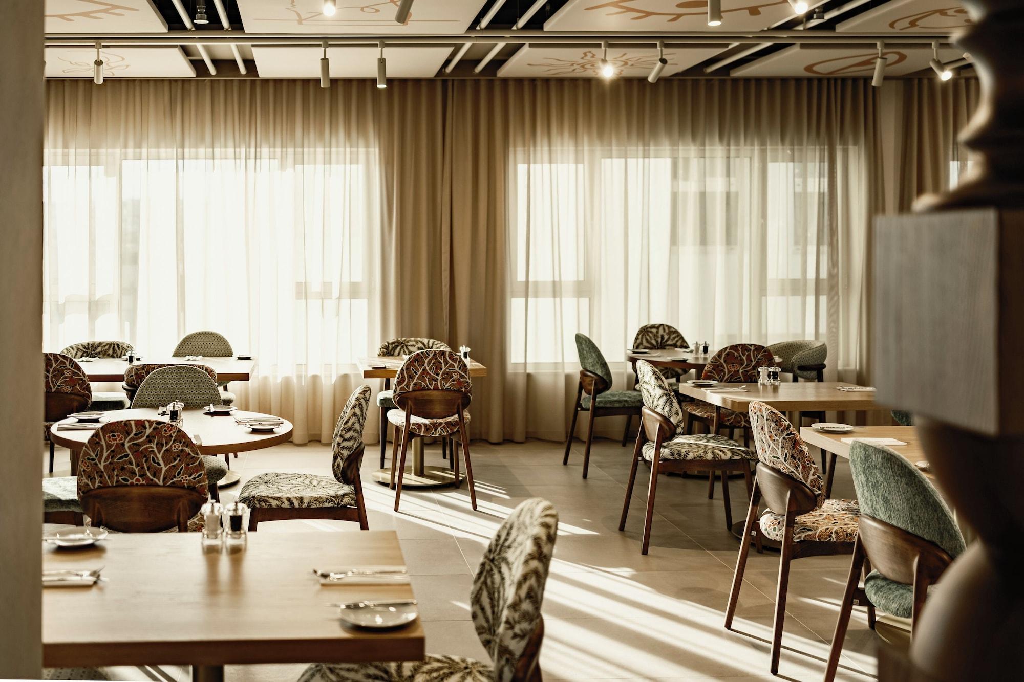 Restaurant Hyatt Centric Malta