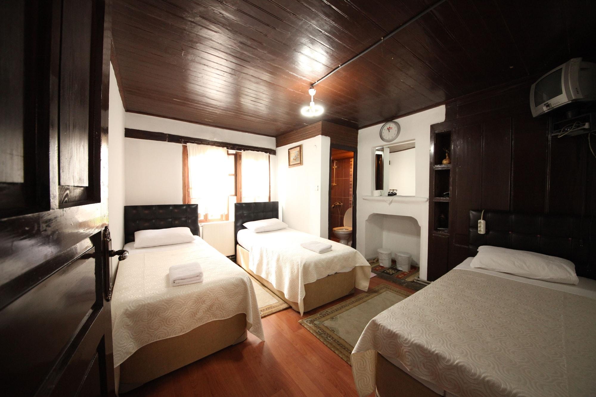Varios Efe Guest House