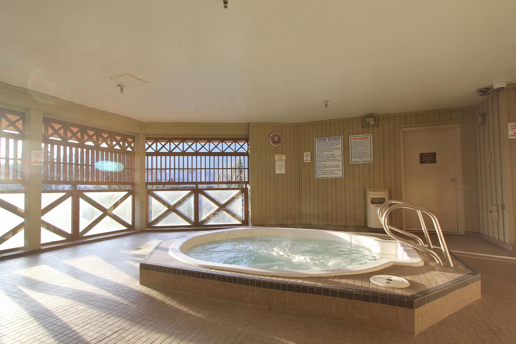 Spa Marketplace Lodge by Whistler Retreats