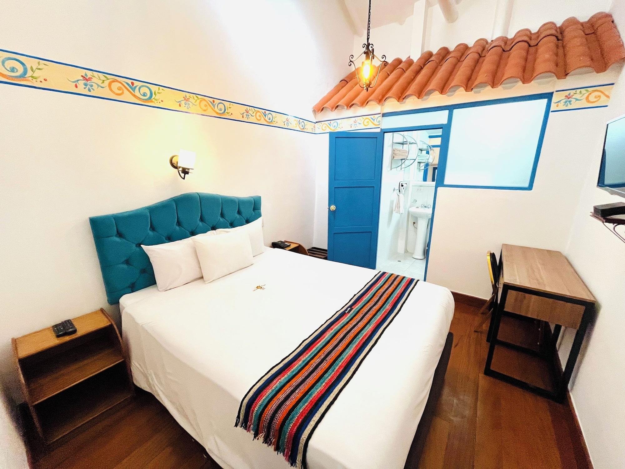 Habitación Rojas Plaza Boutique