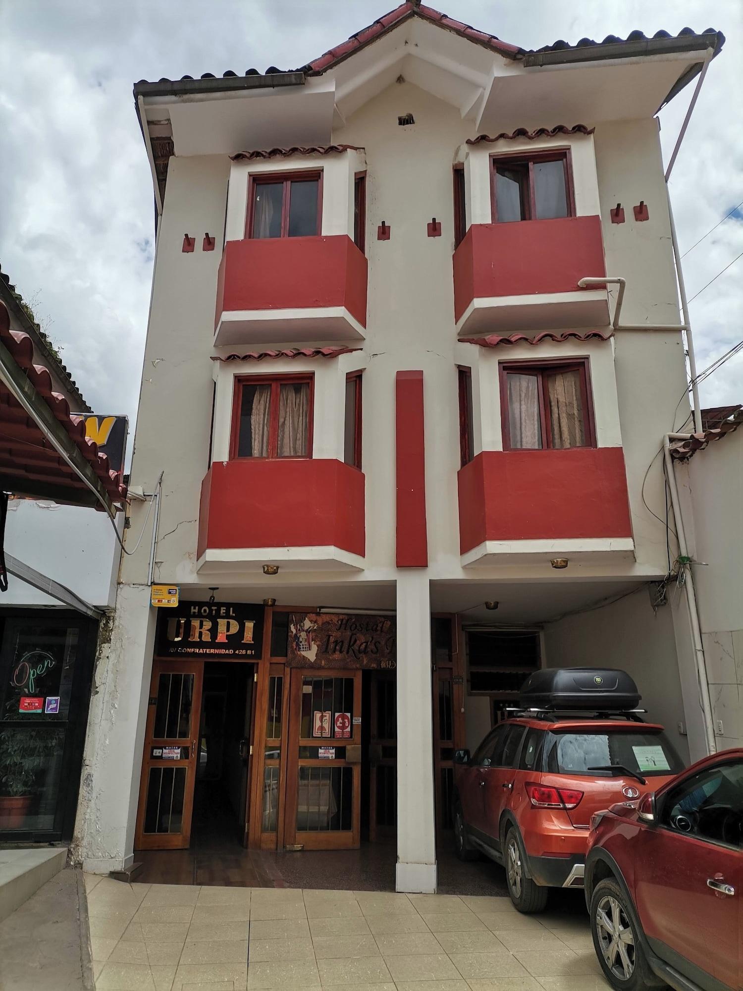 Vista Exterior Hotel Urpi