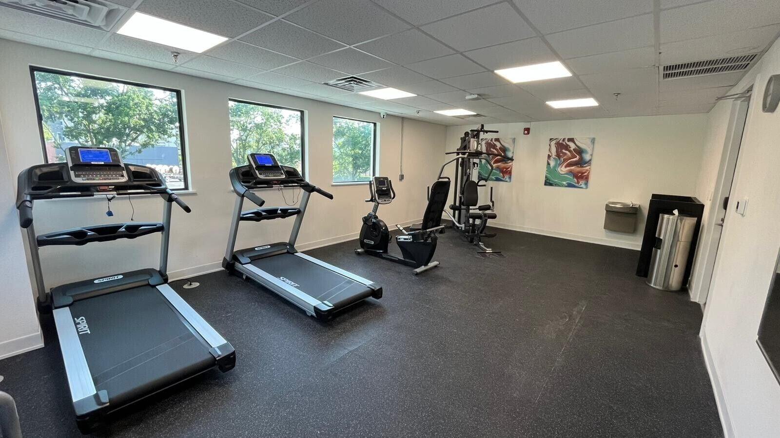 Gimnasio DASKK Orlando Hotel near Universal Blvd, an Ascend Collection Hotel