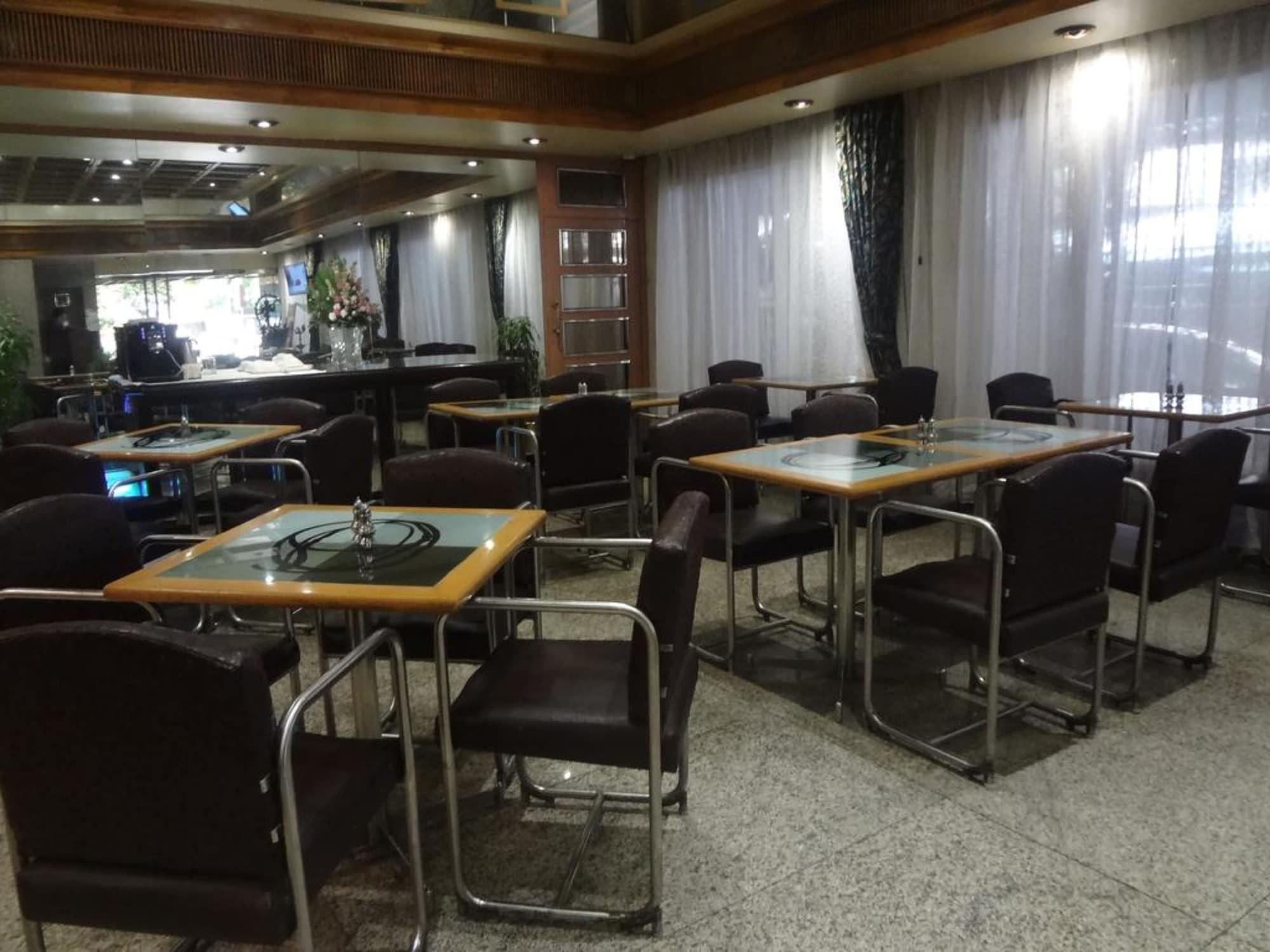 Restaurant Hotel Midtown Pritam