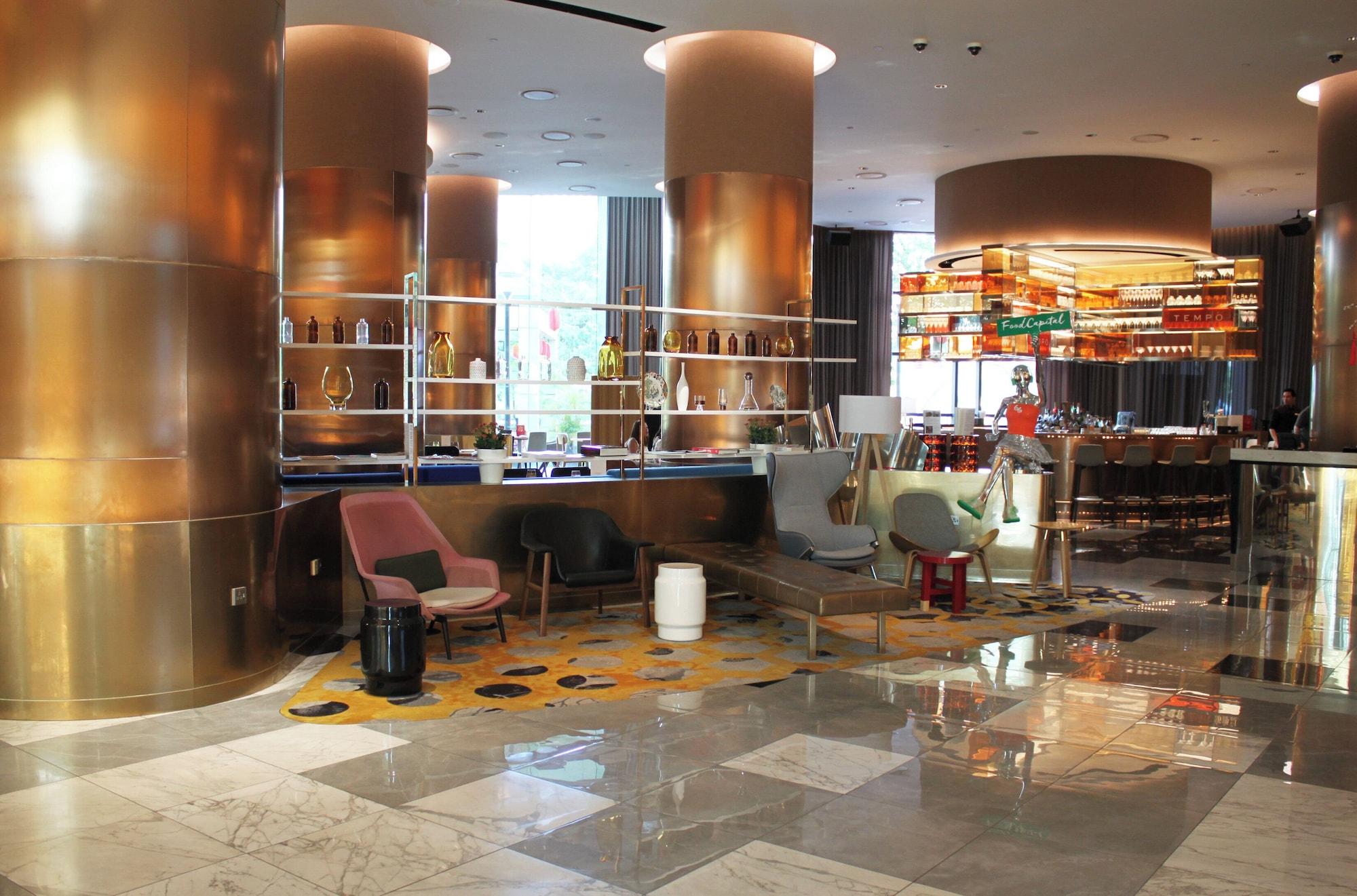 Vista Lobby Grand Copthorne Waterfront