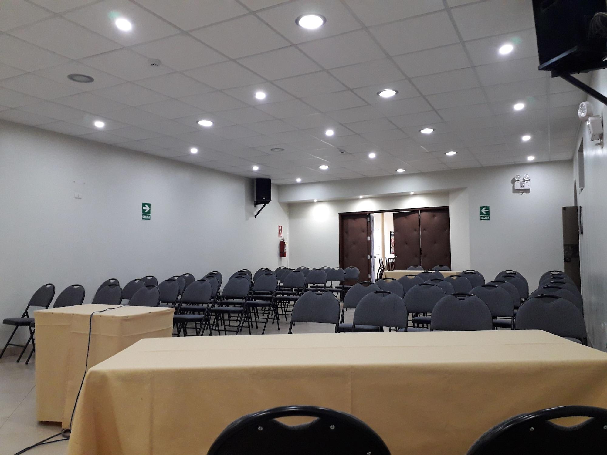 Sala de Reuniones Hotel Santa Rosa