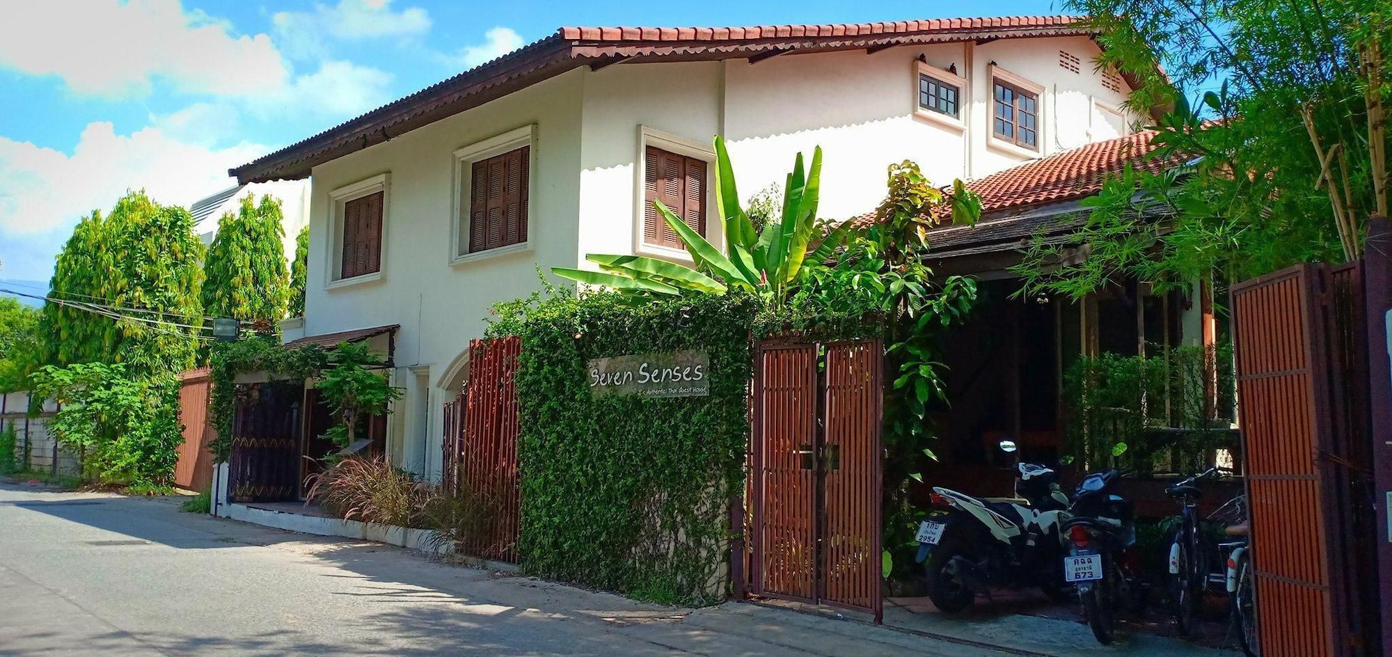 Vista Exterior Seven Senses Guest House