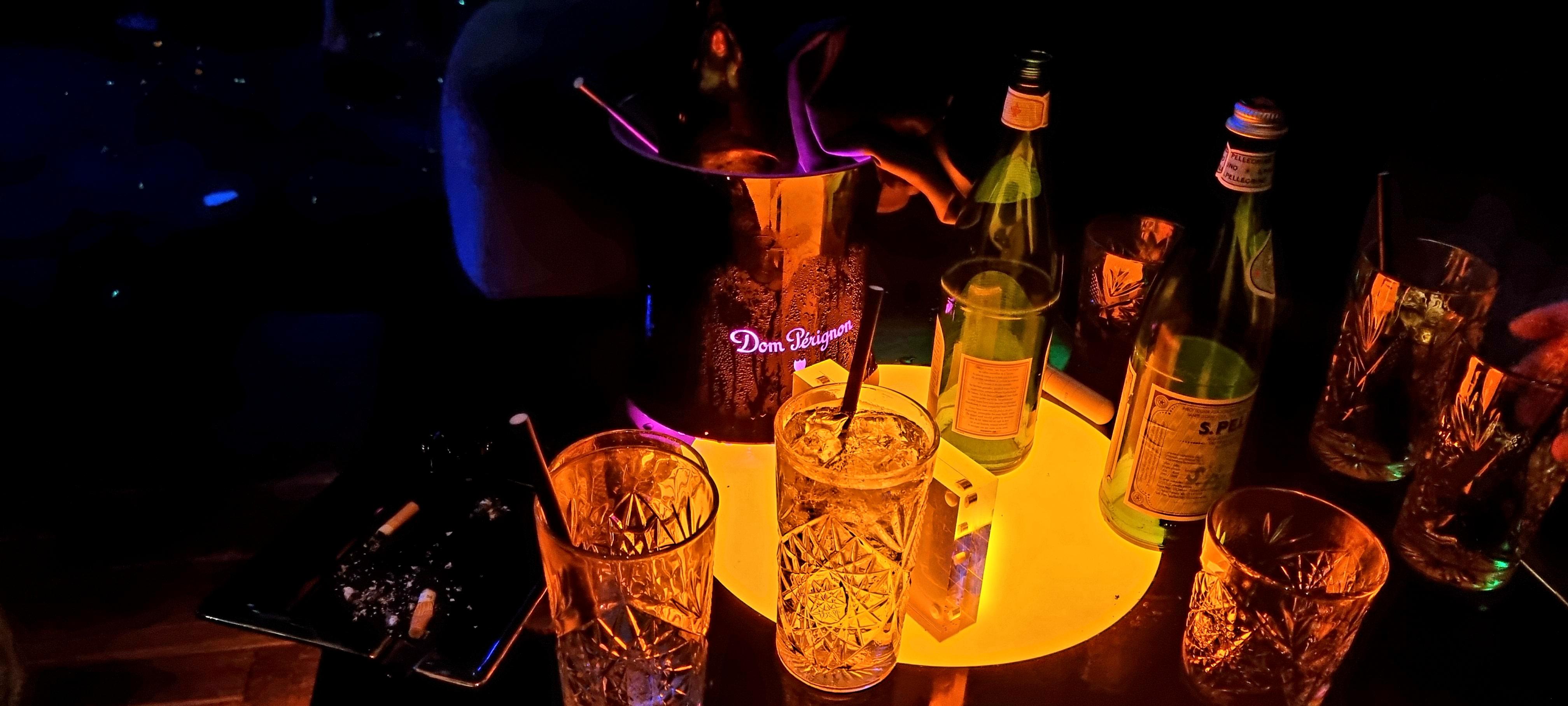 Bar/Salón eXo Square Heidelberg-Schwetzingen