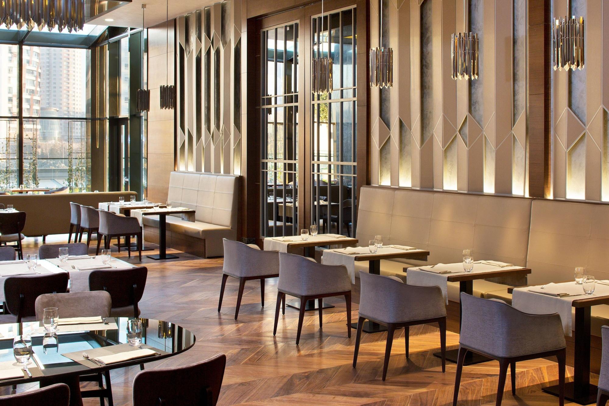 Restaurant Sheraton Grand Istanbul Atasehir