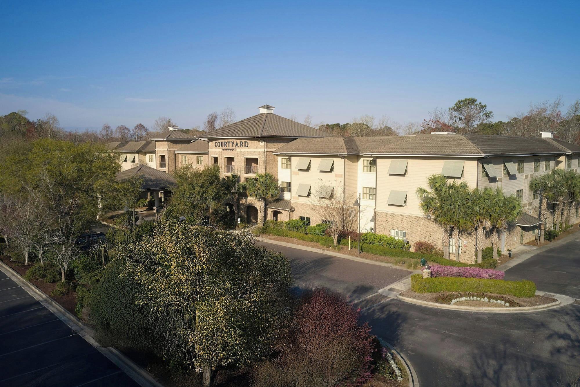 Vista Exterior Courtyard by Marriott Charleston Mount Pleasant