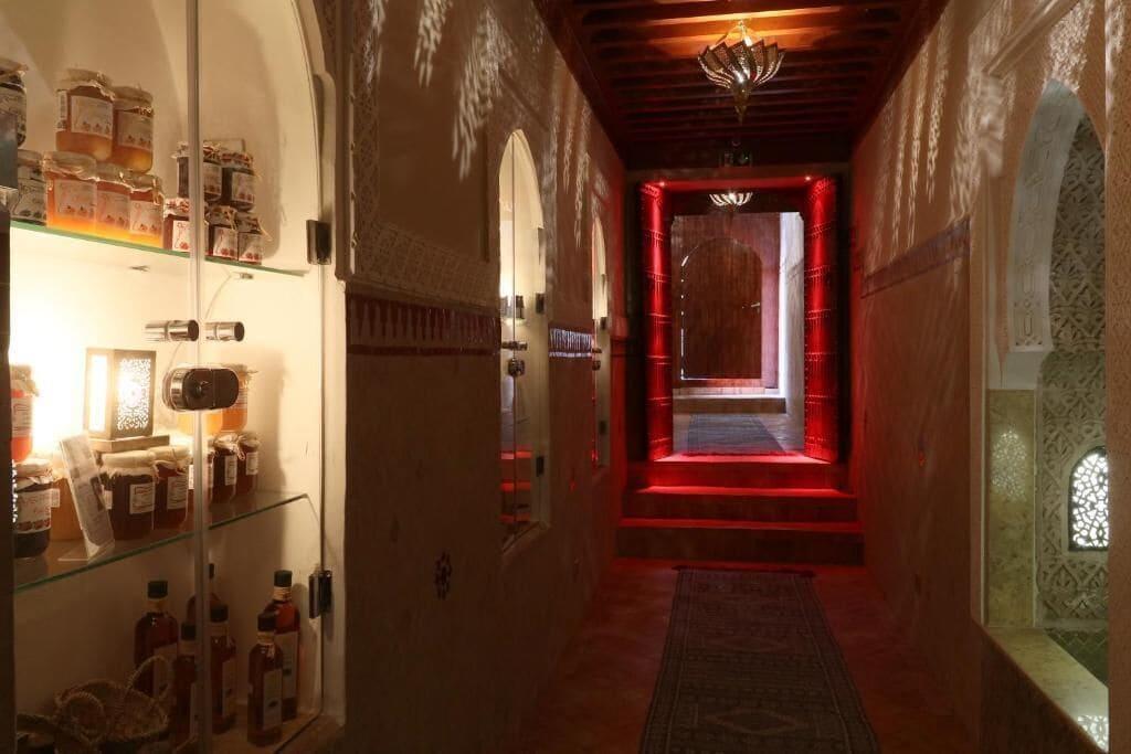 Vista Lobby Riad Ysalis