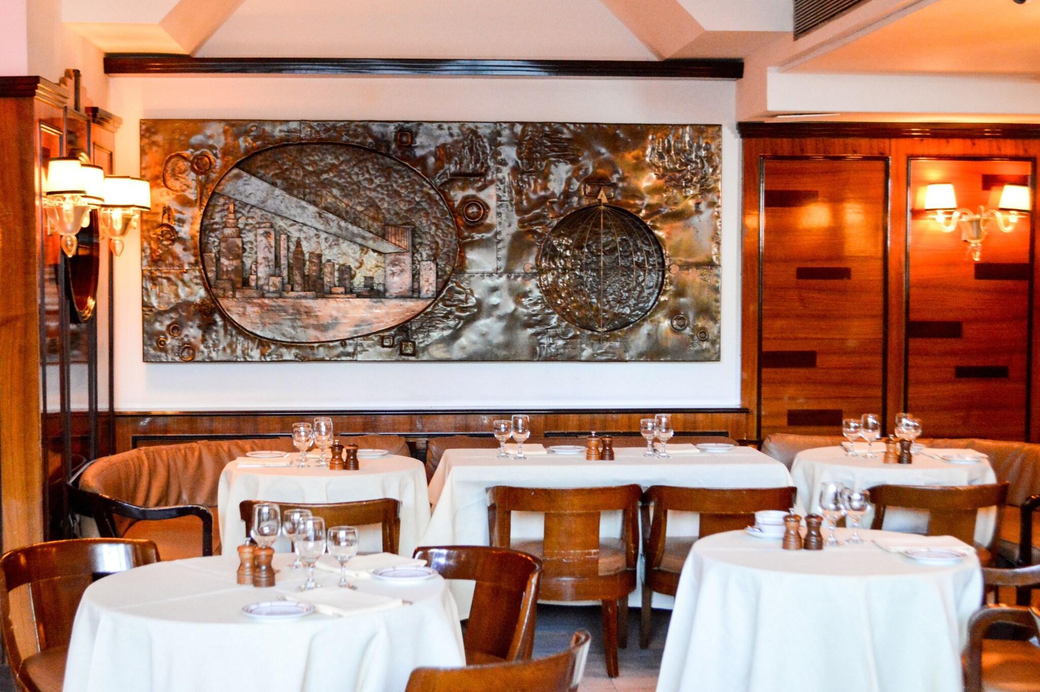 Restaurant The Sherry Netherland