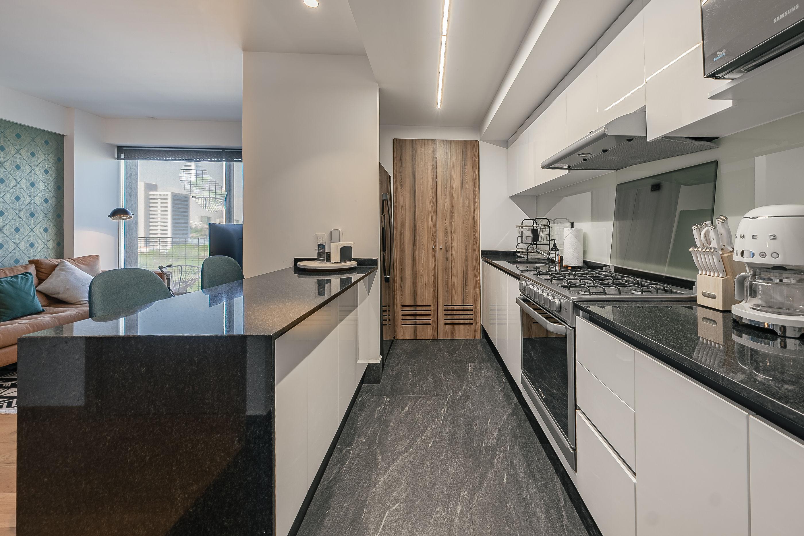 Cocina The Taman Loft – Chic 2BR/2BA in a Condesa