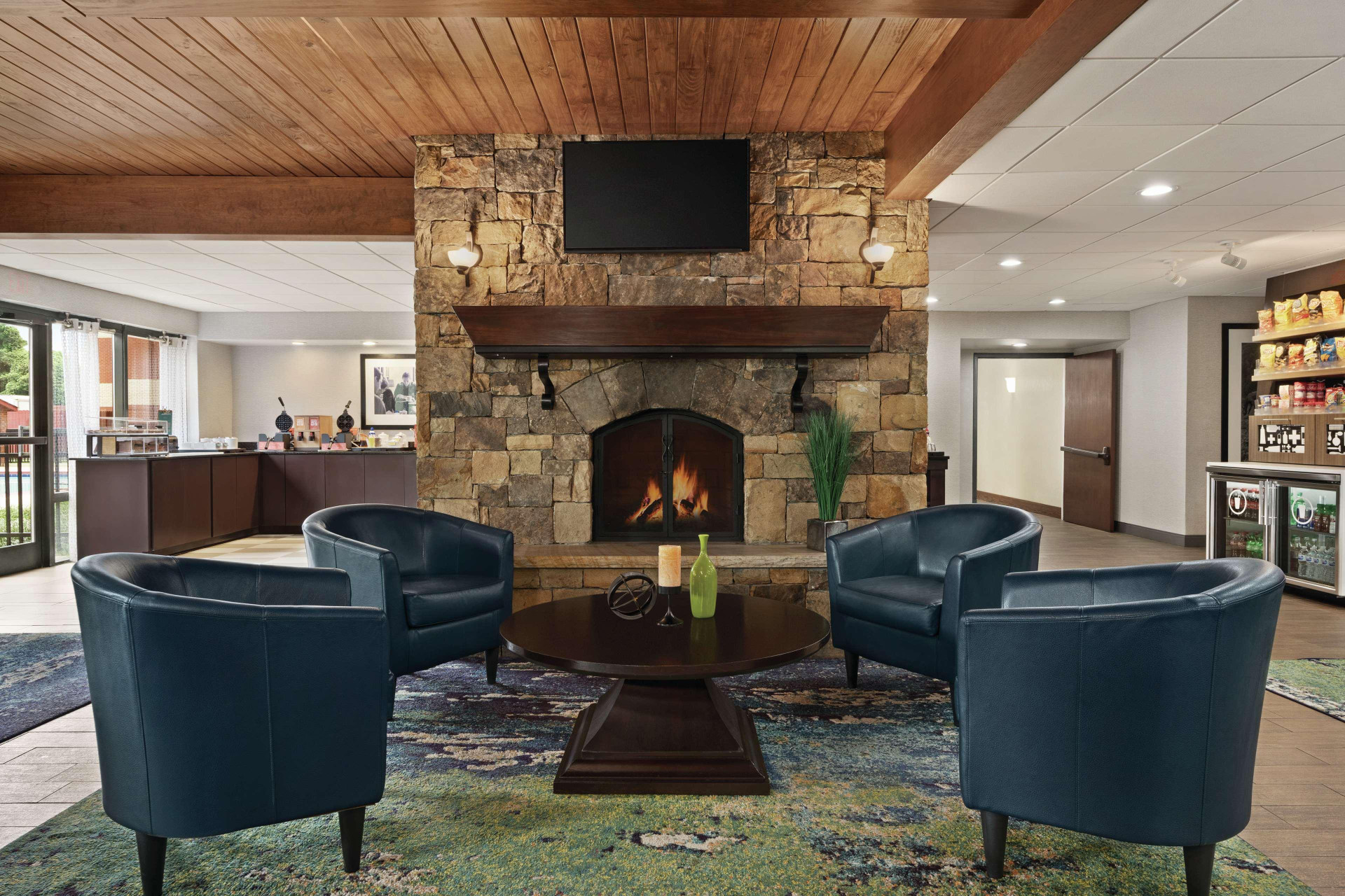 Vista Lobby Hampton Inn Atlanta Stone Mountain