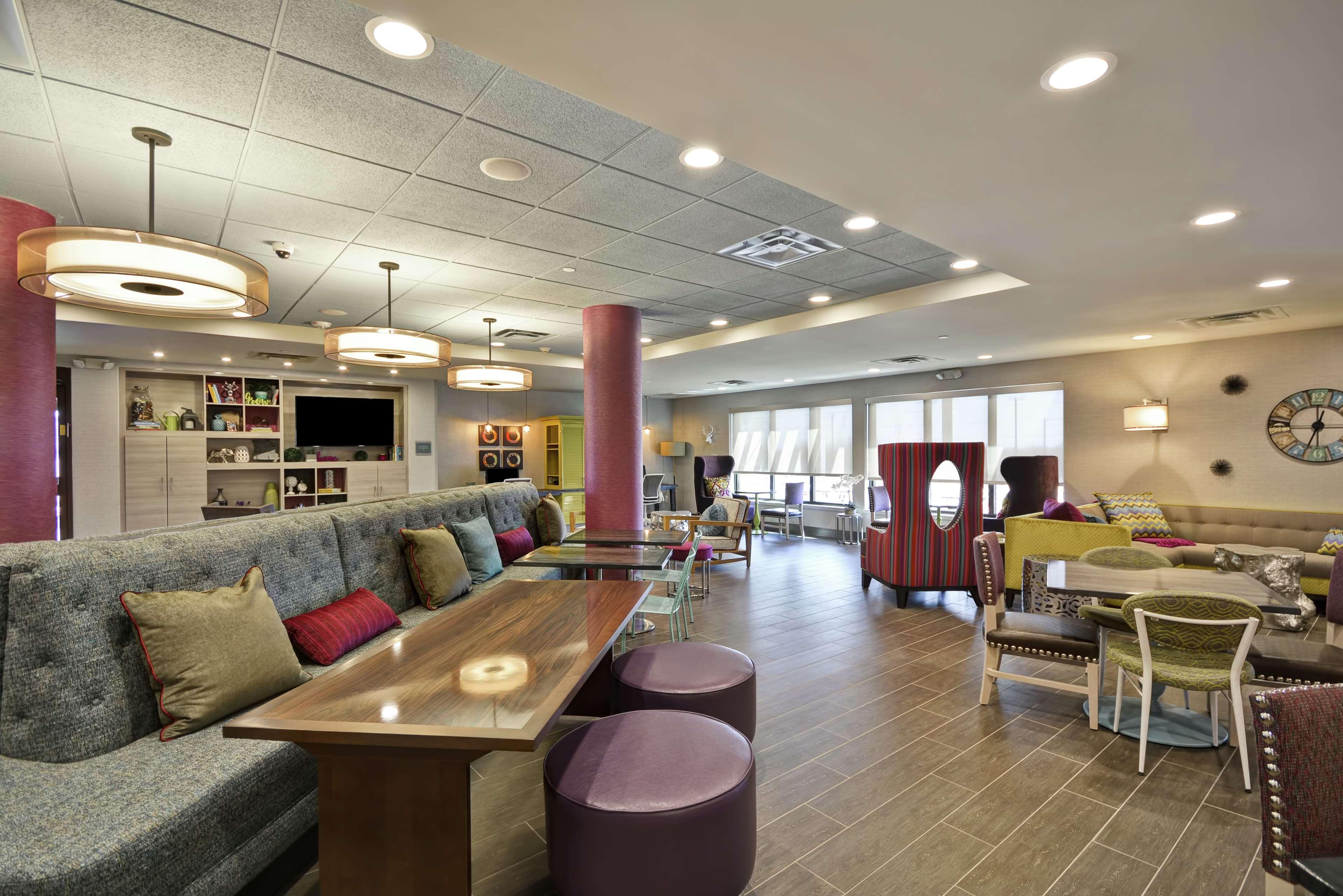 Vista Exterior Home2 Suites By Hilton - Kansas City Airport