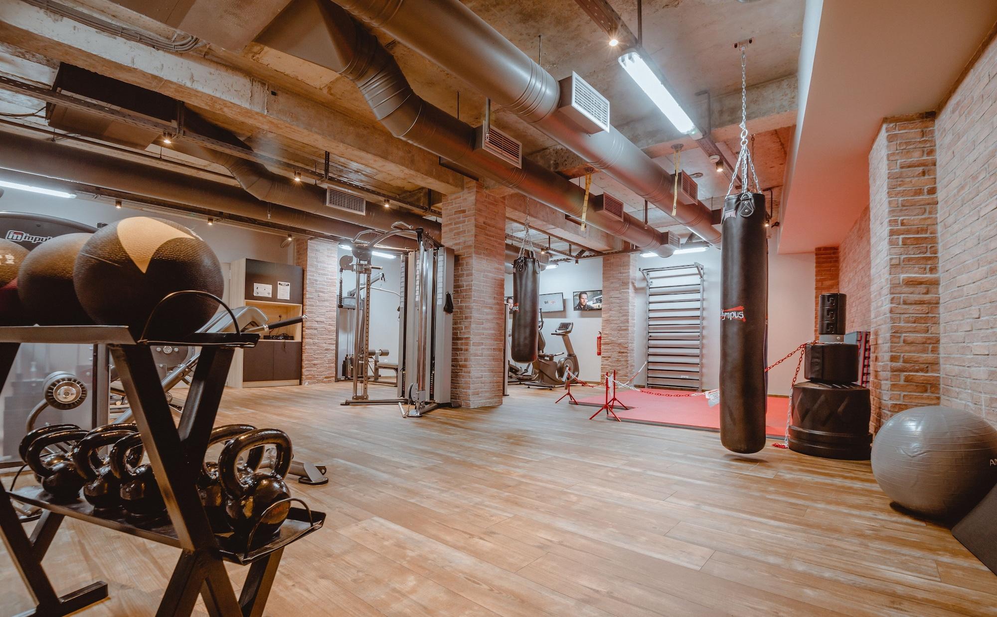 Gimnasio Cook's Club Hersonissos Crete
