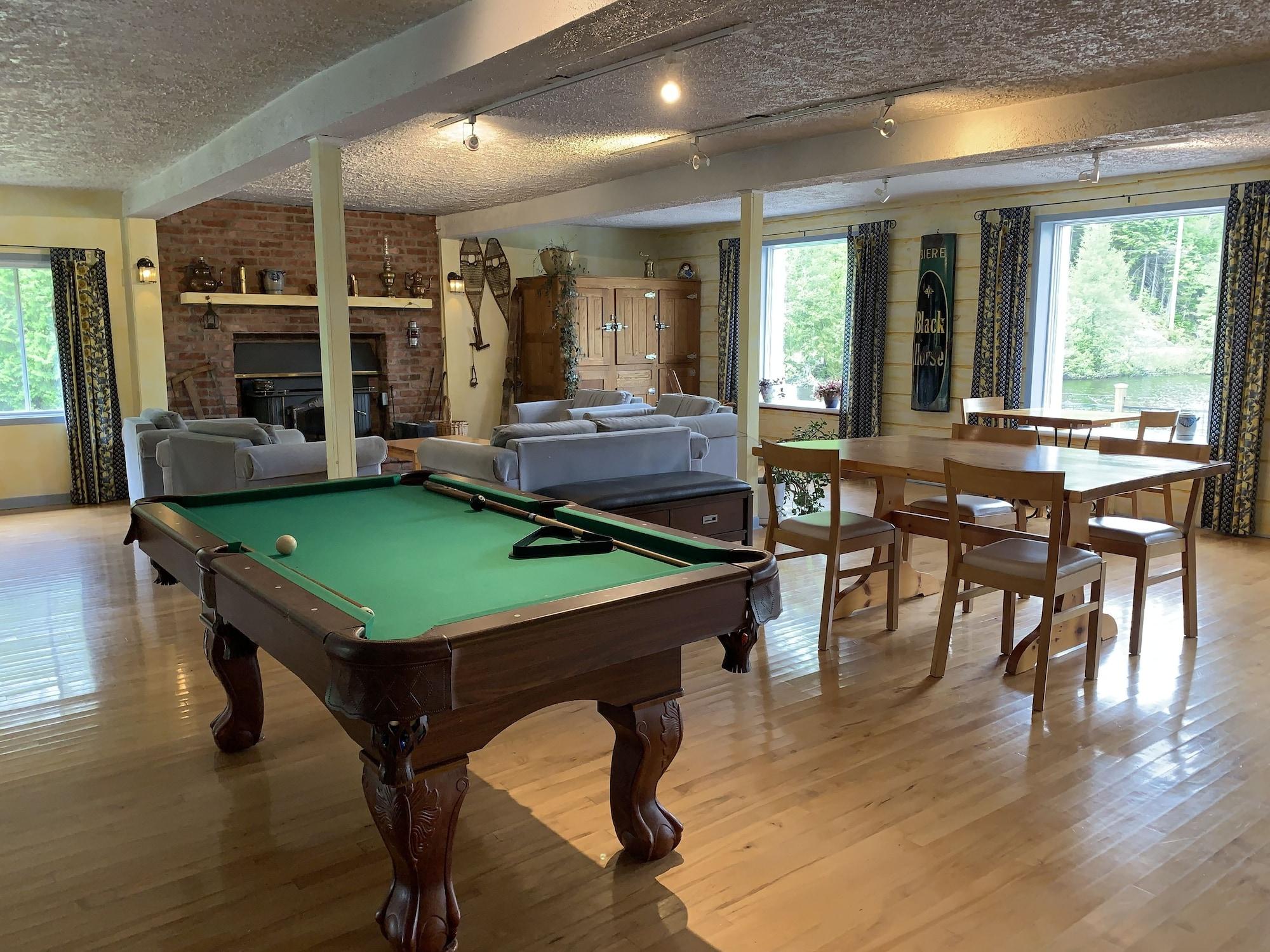 Instalaciones Recreativas Auberge au Phil de l'Eau