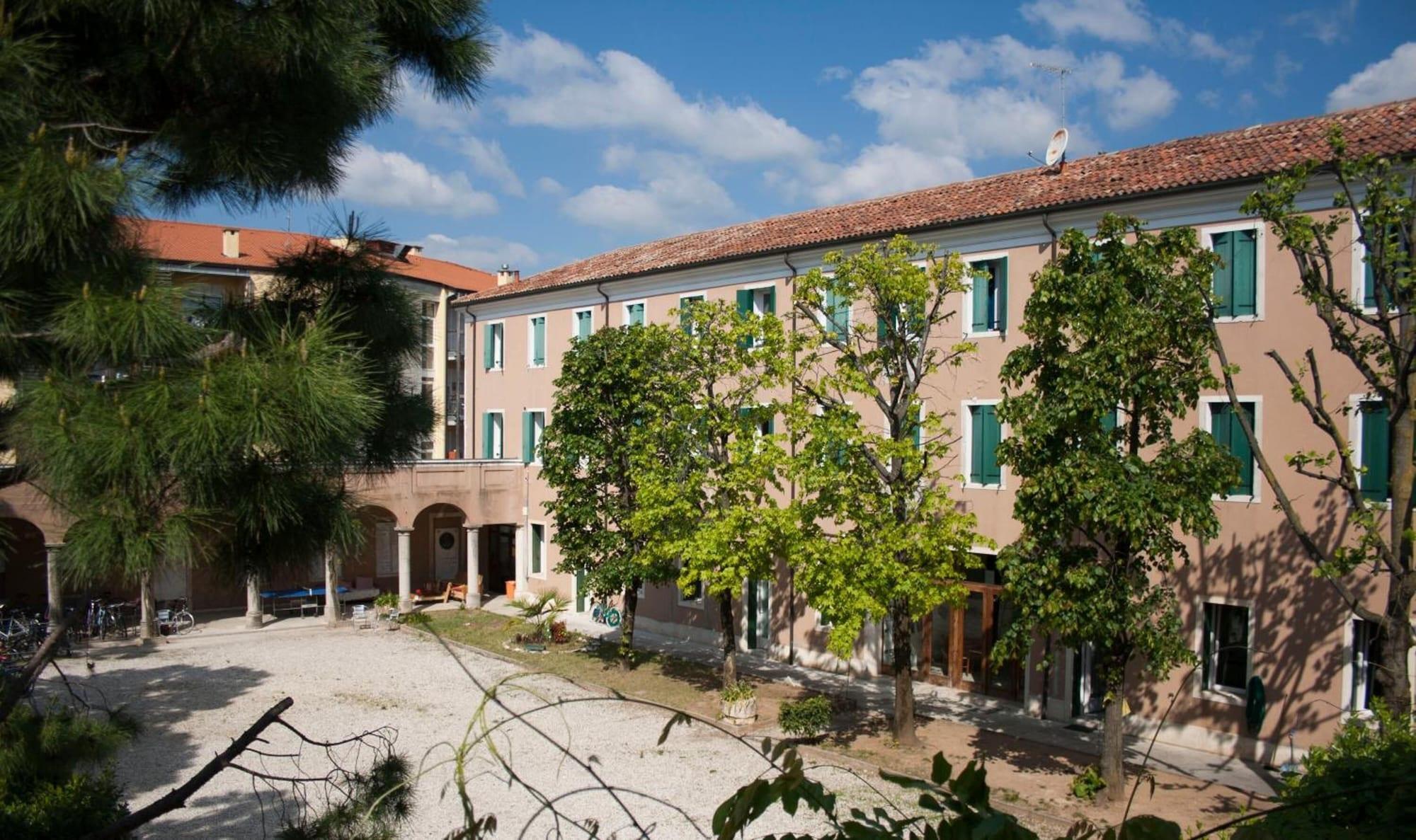 Vista Exterior Ostello Bassano Del Grappa