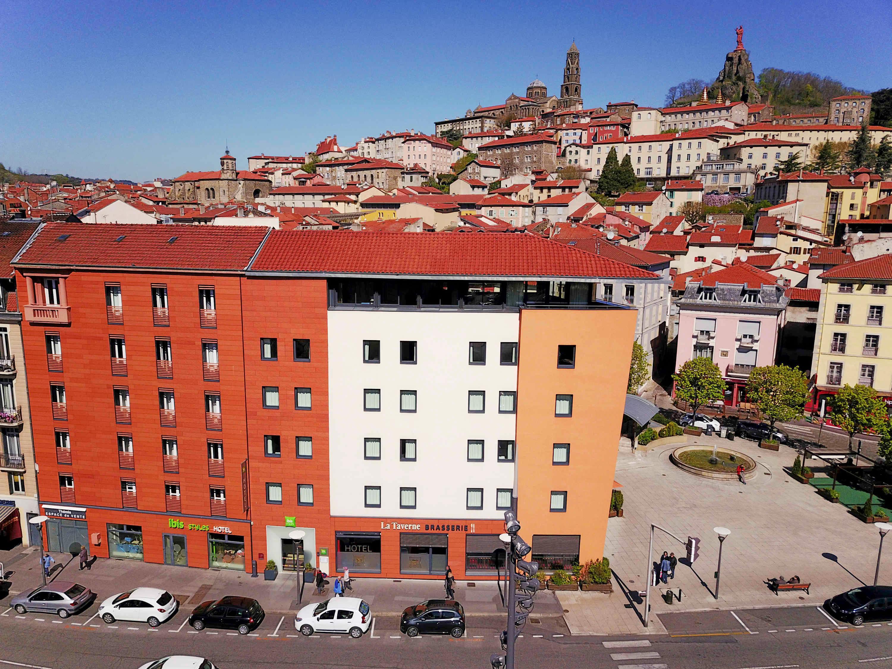 Vista Exterior ibis Styles Le Puy-en-Velay