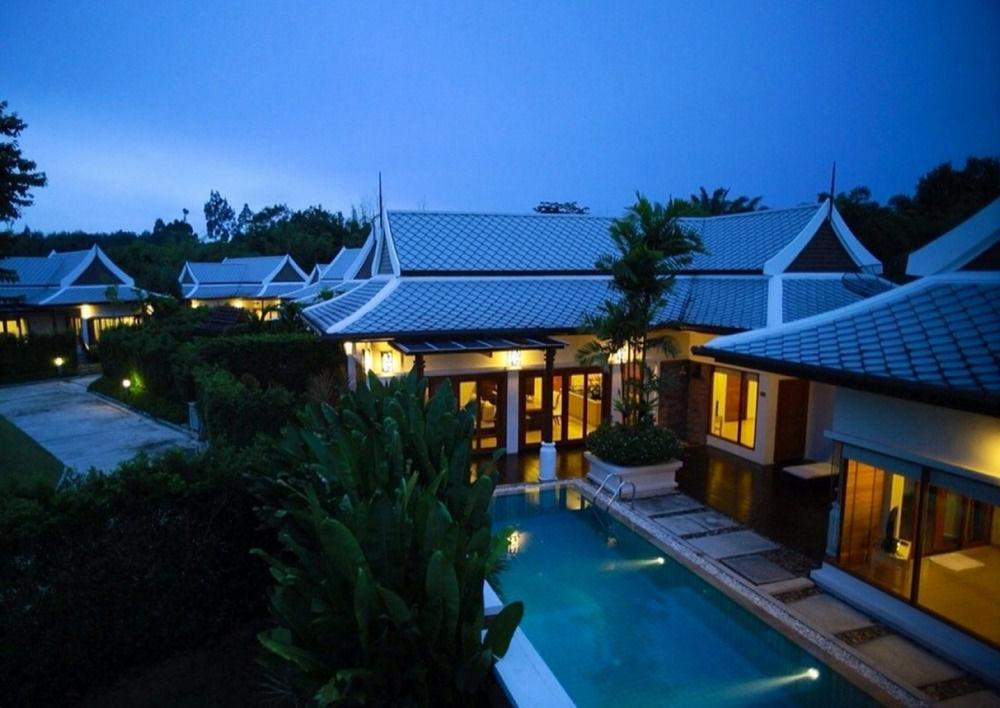 Vista Exterior Pimann Buri Luxury Pool Villas
