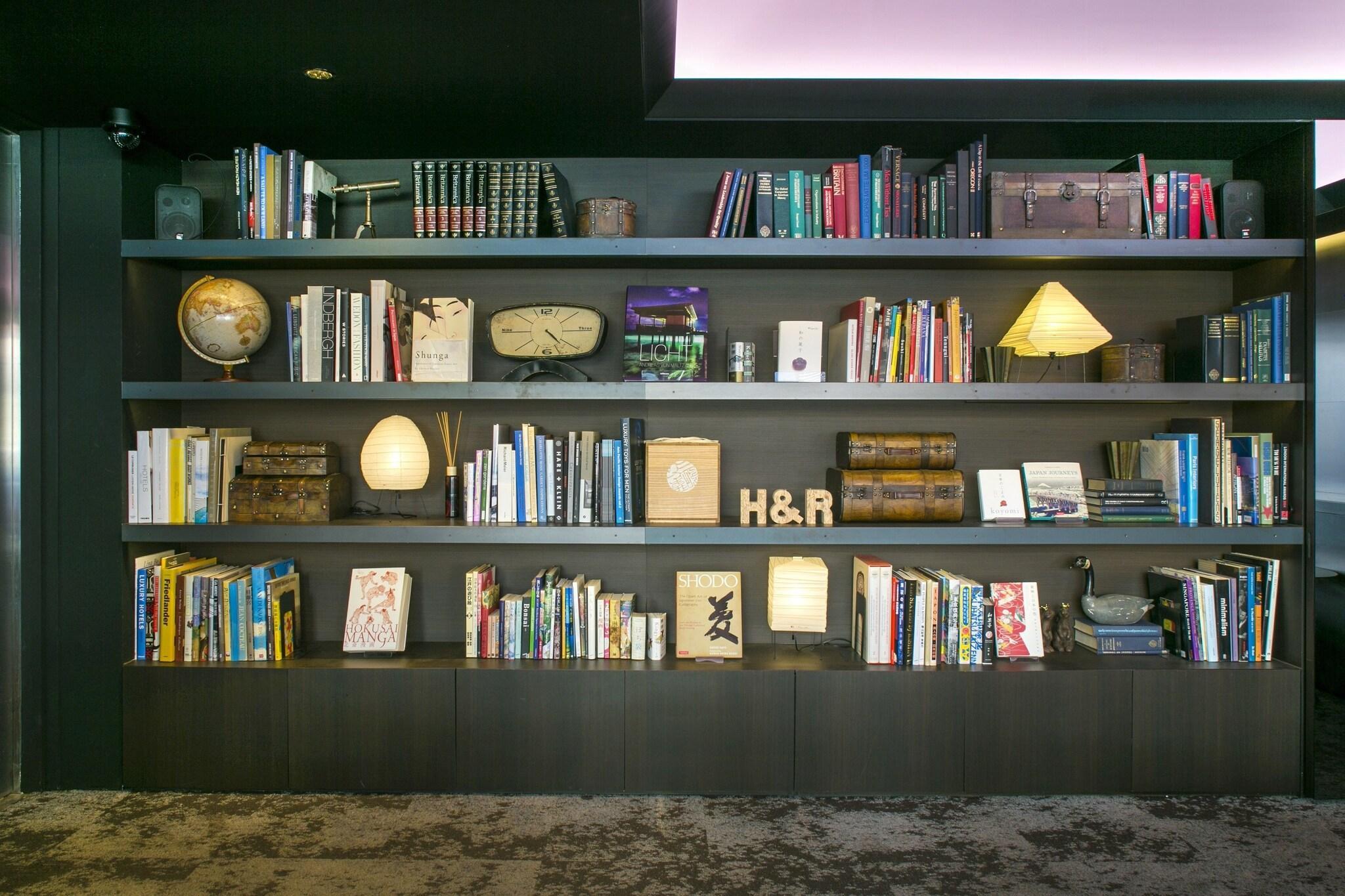 Instalaciones Recreativas Roppongi Hotel S