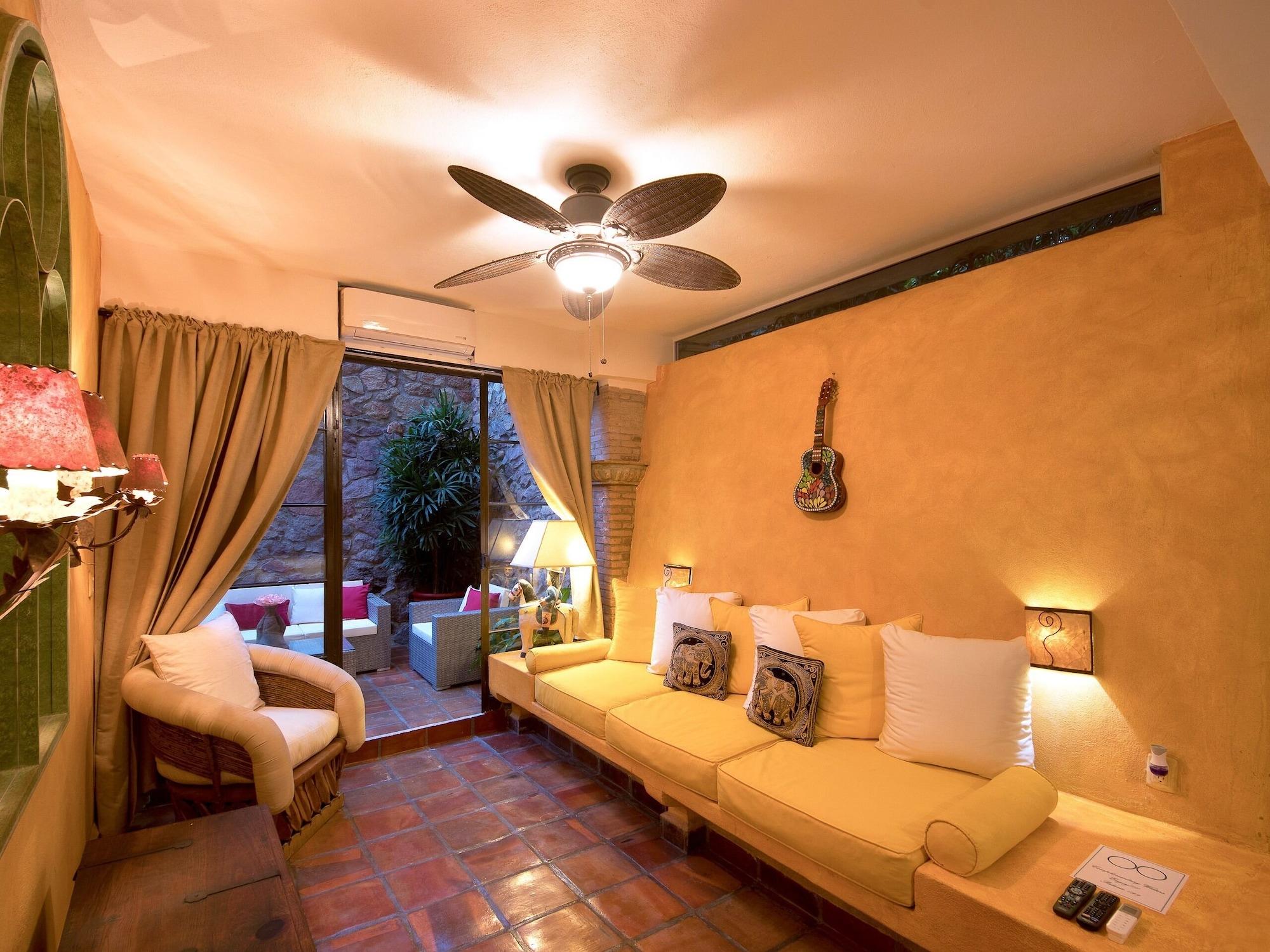 Varios Villa Lola - an Adults Only Bed & Breakfast