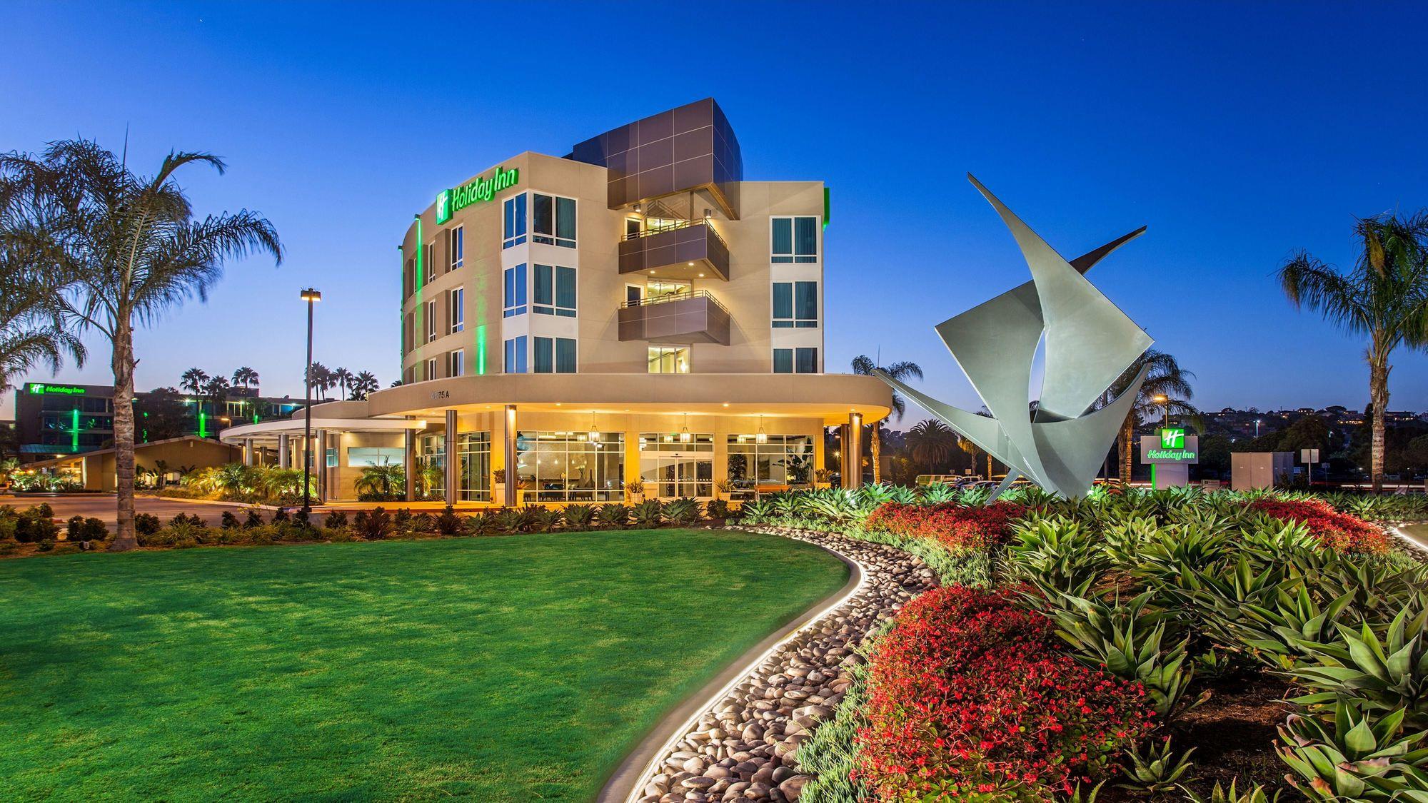 Vista Exterior Holiday Inn San Diego-Bayside
