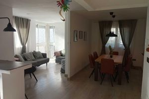 Alquiler Vacacional - Estupendo Apartamento de 3 Dormitorios Dobles y 2 Cuartos de Baño Completos