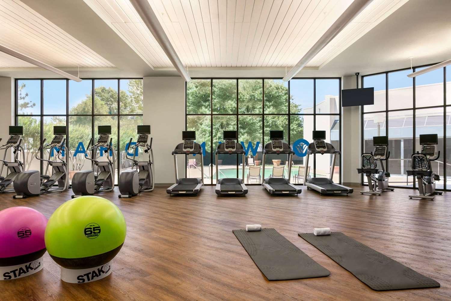Gimnasio Wyndham Tulsa