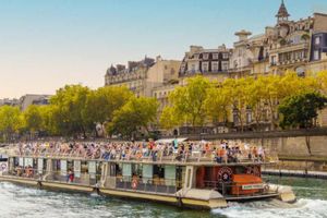 Paquete - Dejate cautivar por París
