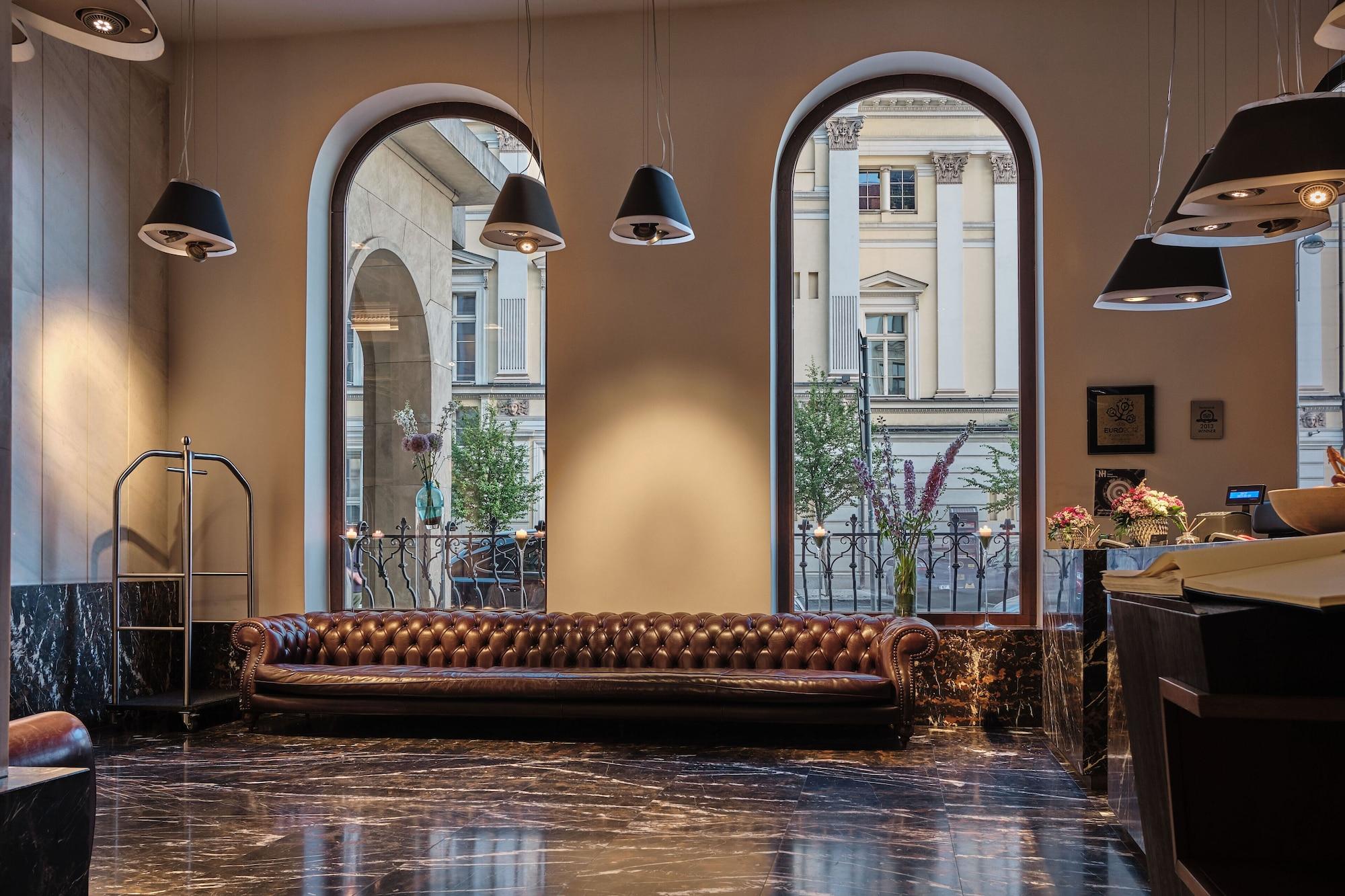 Vista Lobby The Monopol Hotel