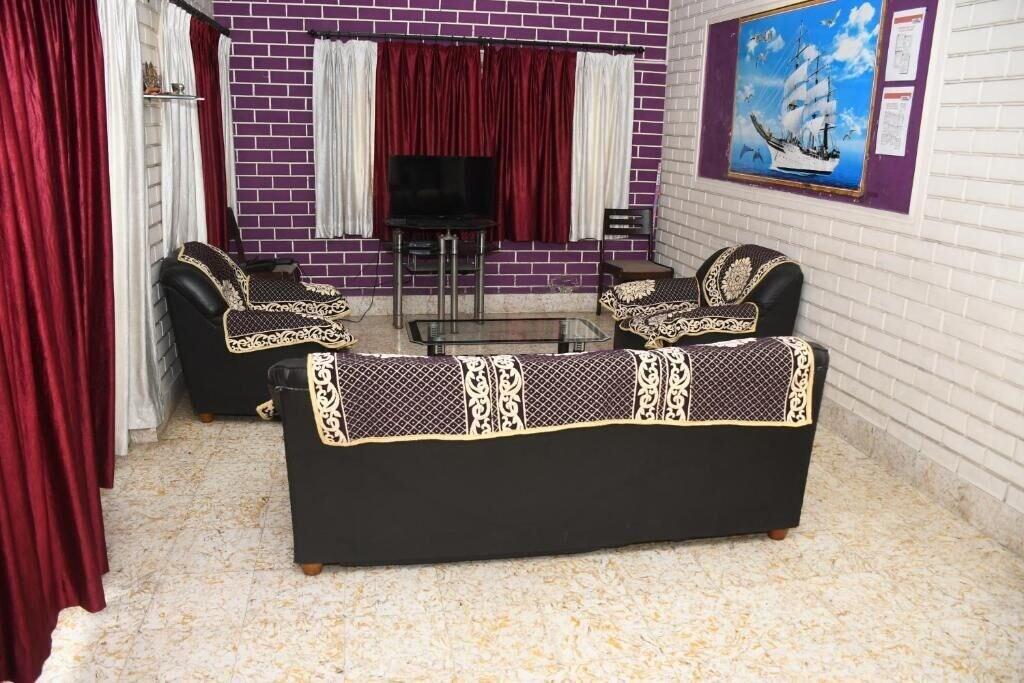 Comodidades del Alojamiento Say Rooms Trip Manager Guest House