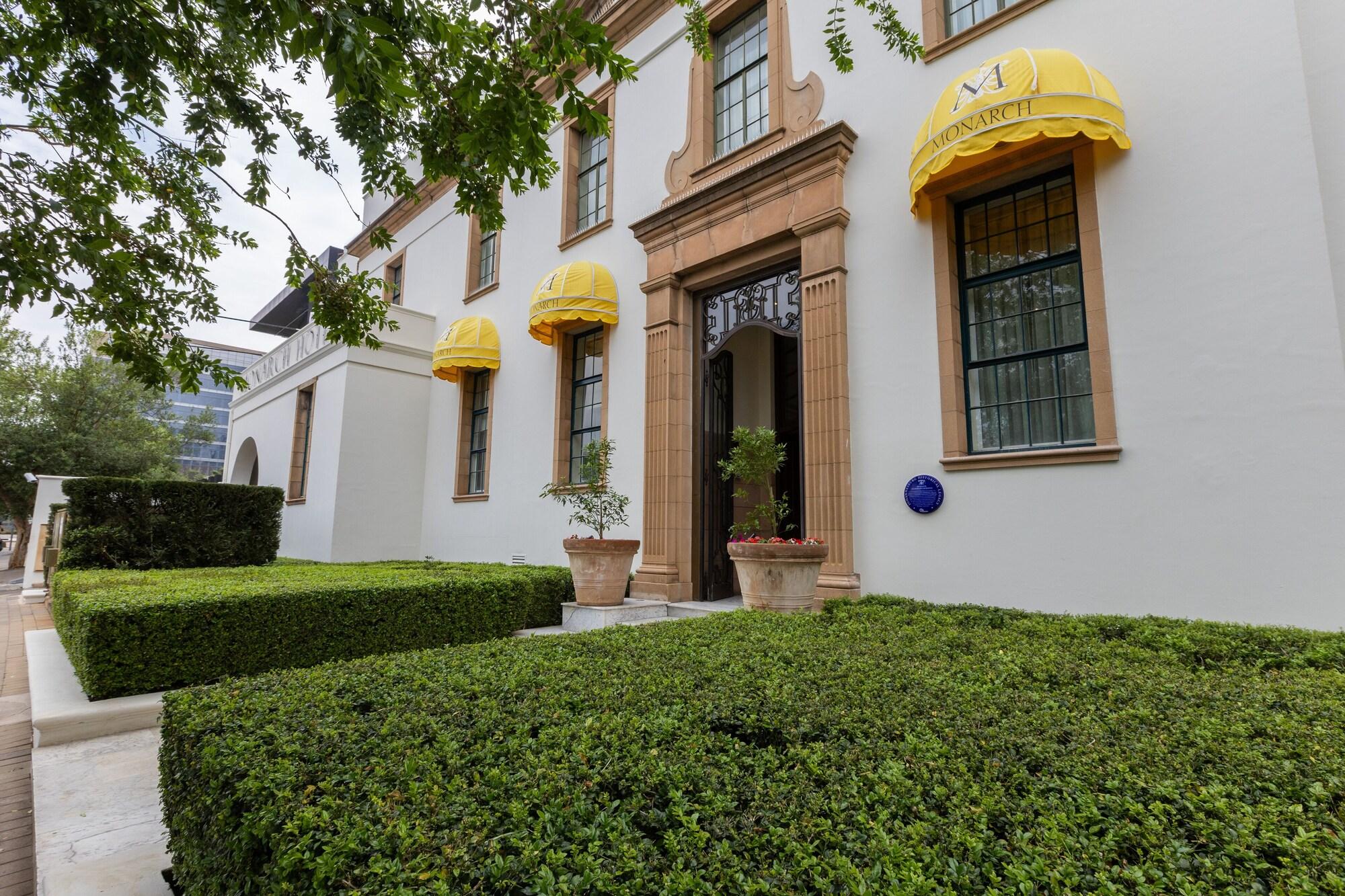 Vista Exterior The Monarch Hotel