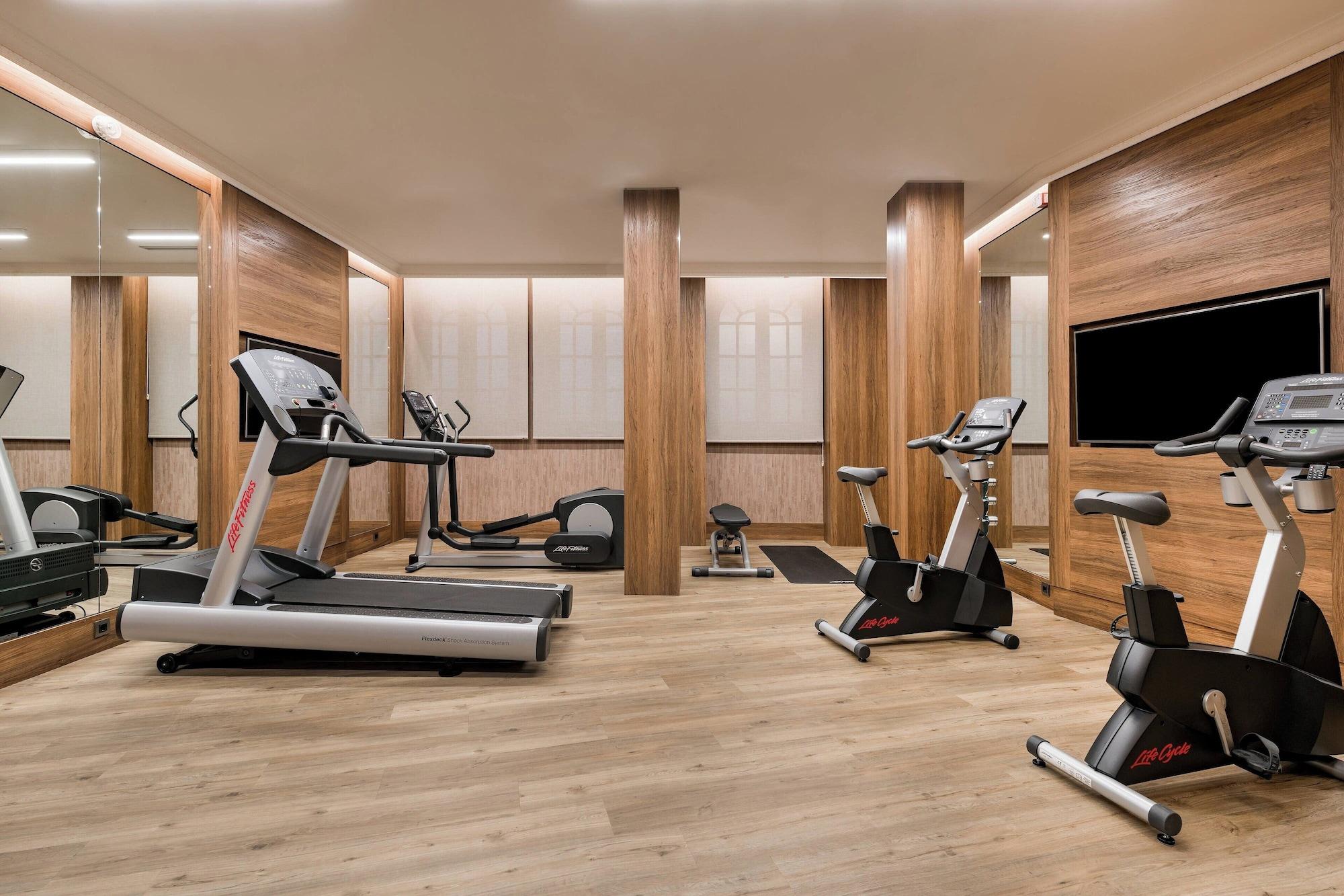 Gimnasio Círculo Gran Vía, Autograph Collection - Adults Only