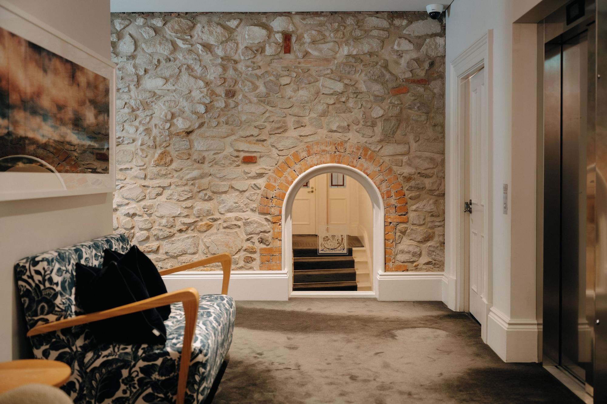 Vista Lobby The Crafers Hotel