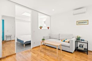 Alquiler Vacacional - Scenic Retreat With Deck & Stunning Views in LA