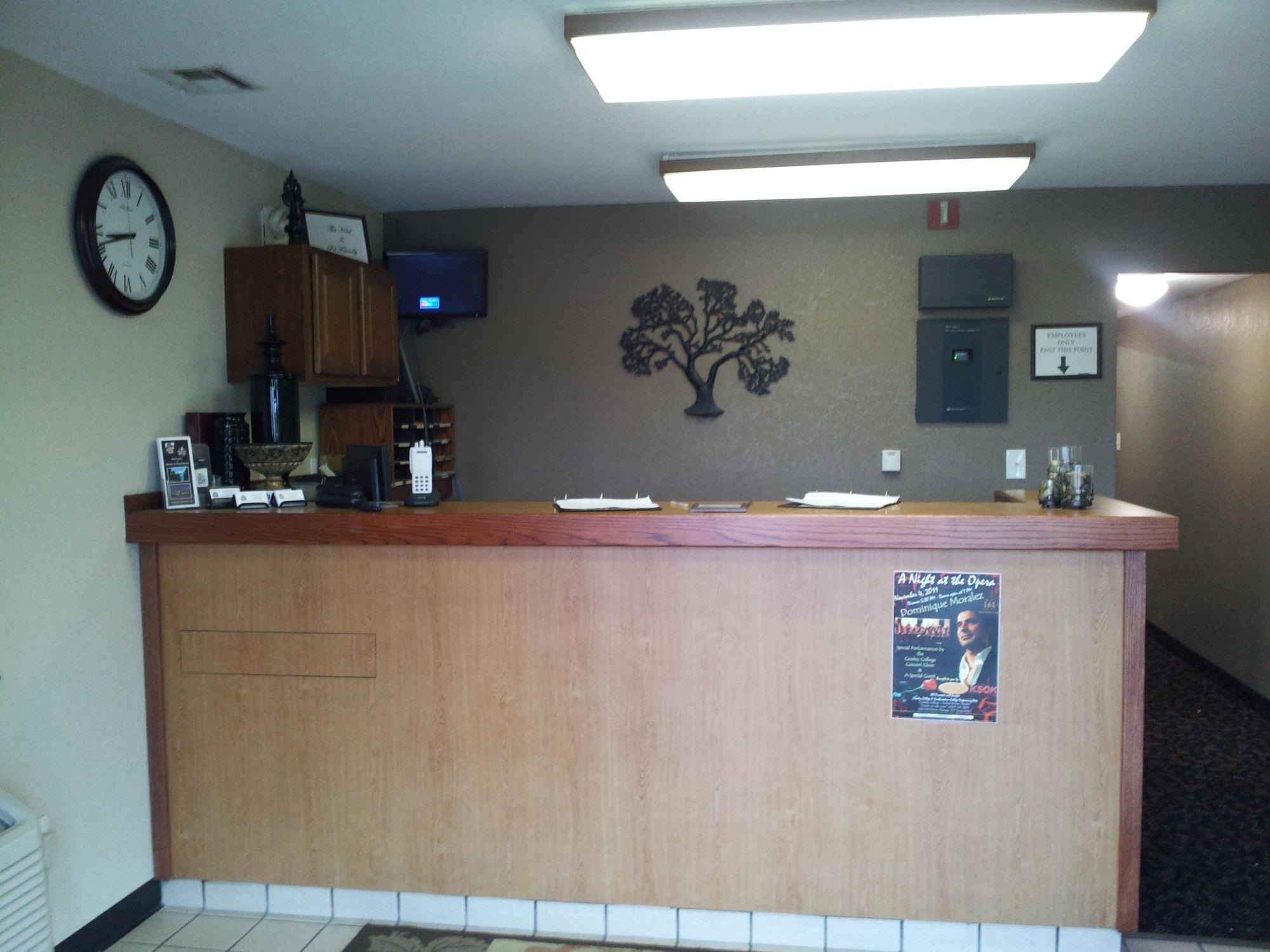 Vista Lobby Baymont by Wyndham Wellington