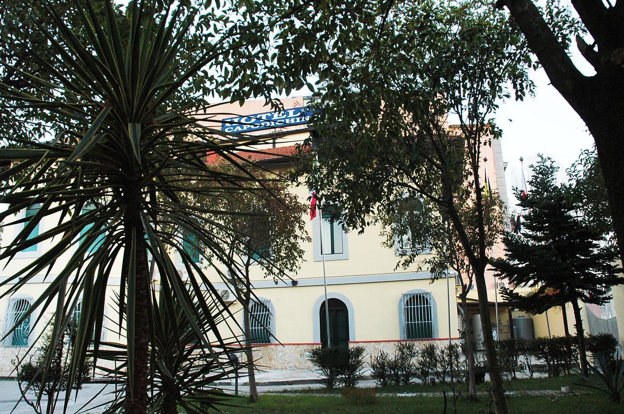 Vista Exterior International Capodichino