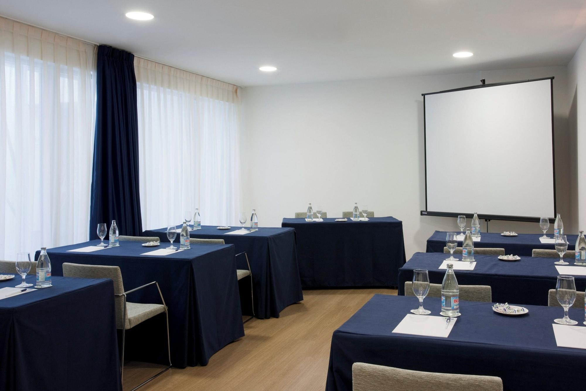 Sala de Reuniones Holiday Inn Express Madrid-Leganes by IHG