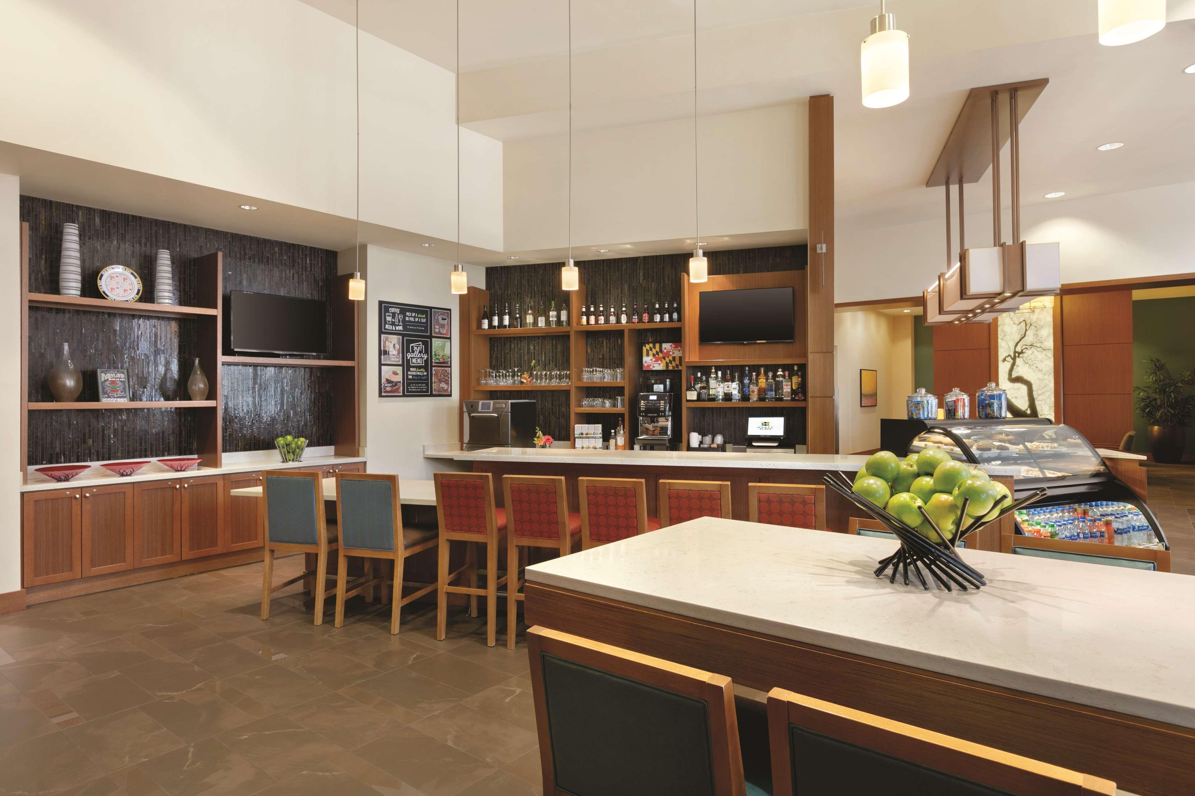 Bar/Salón Hyatt Place Baltimore Inner Harbor