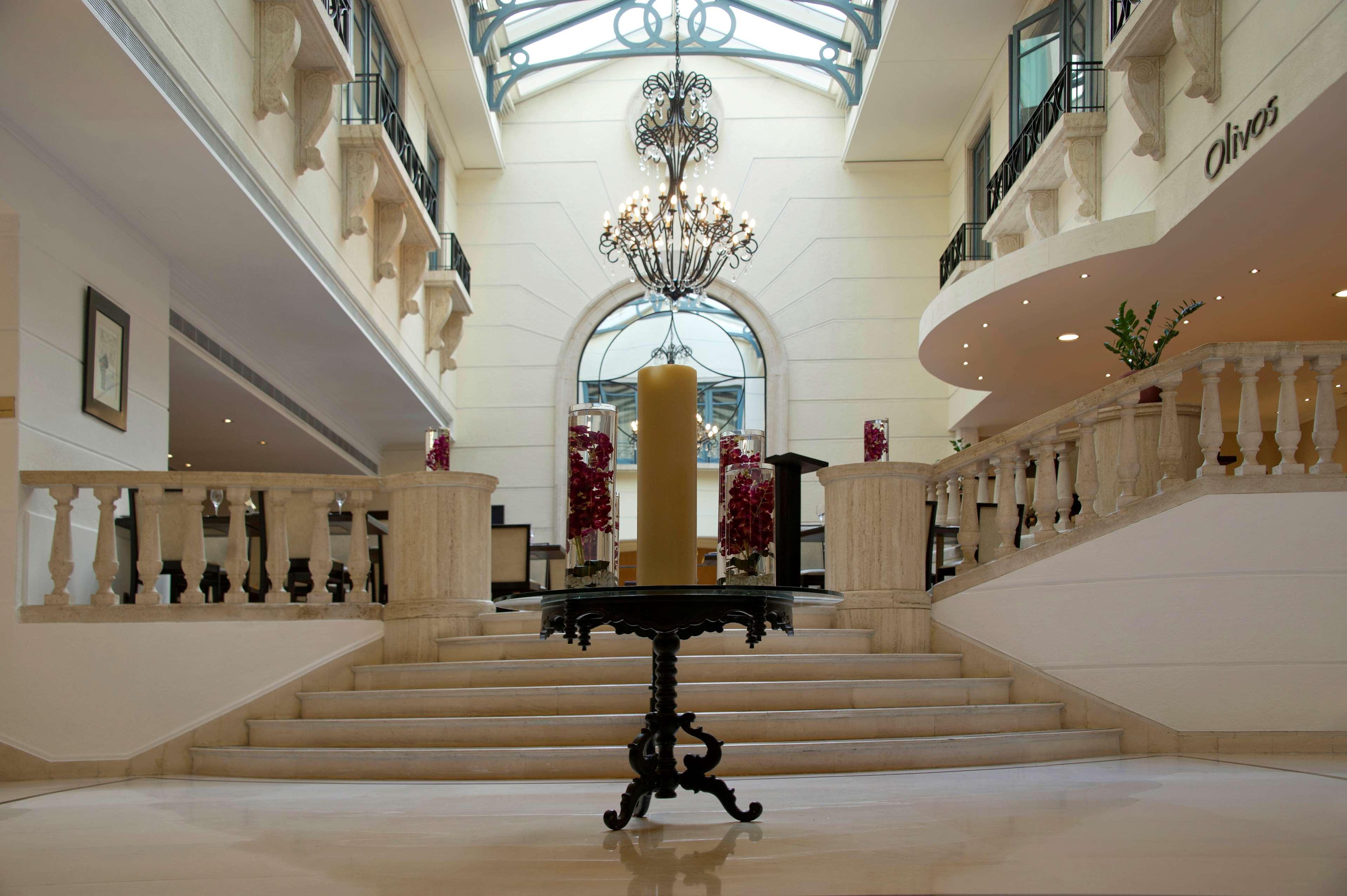 Vista Lobby Radisson BLU Martinez Hotel, Beirut