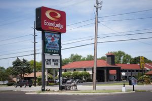 Alojamiento - Econo Lodge Inn & Suites Sandusky South