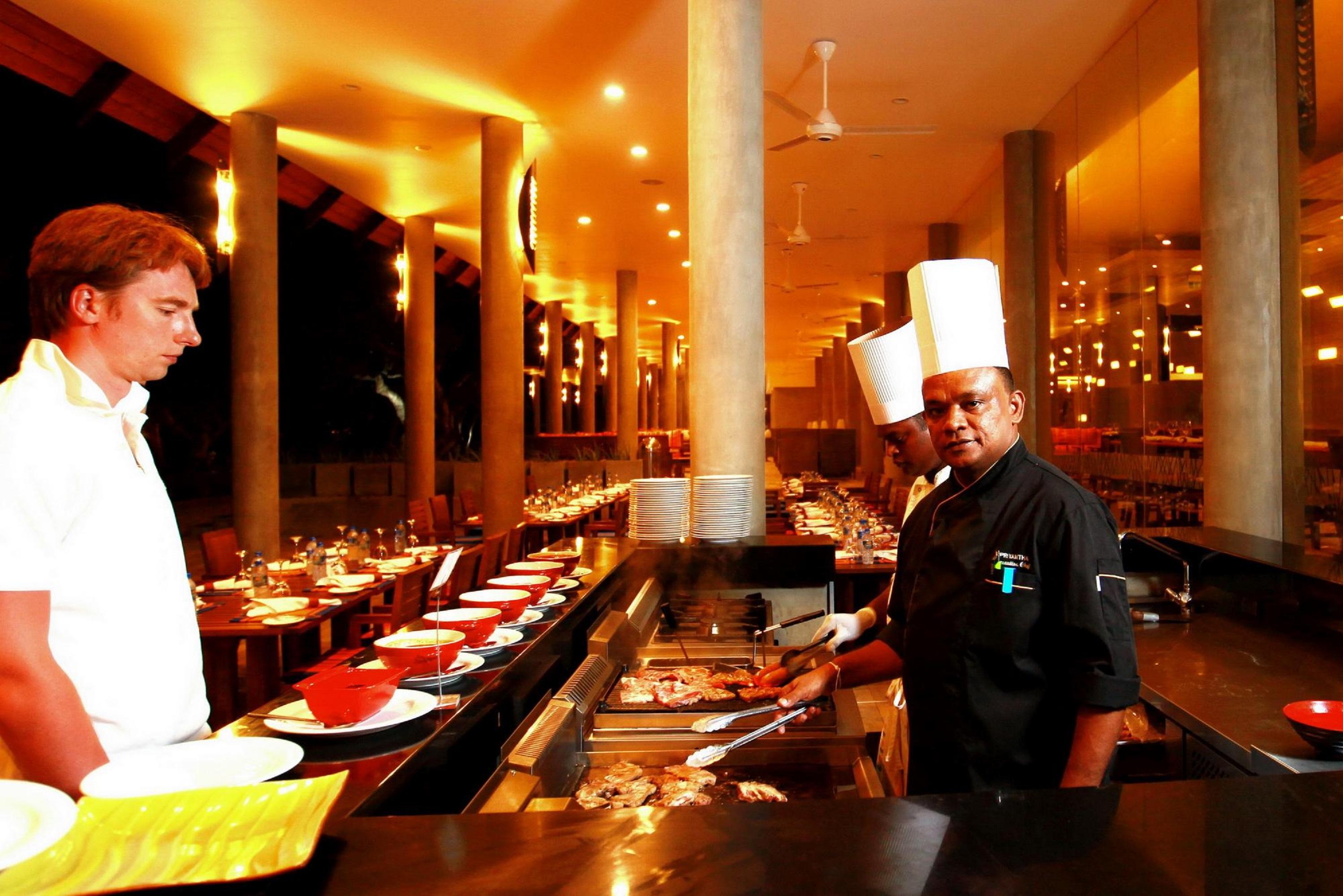 Restaurant Hikka Tranz by Cinnamon