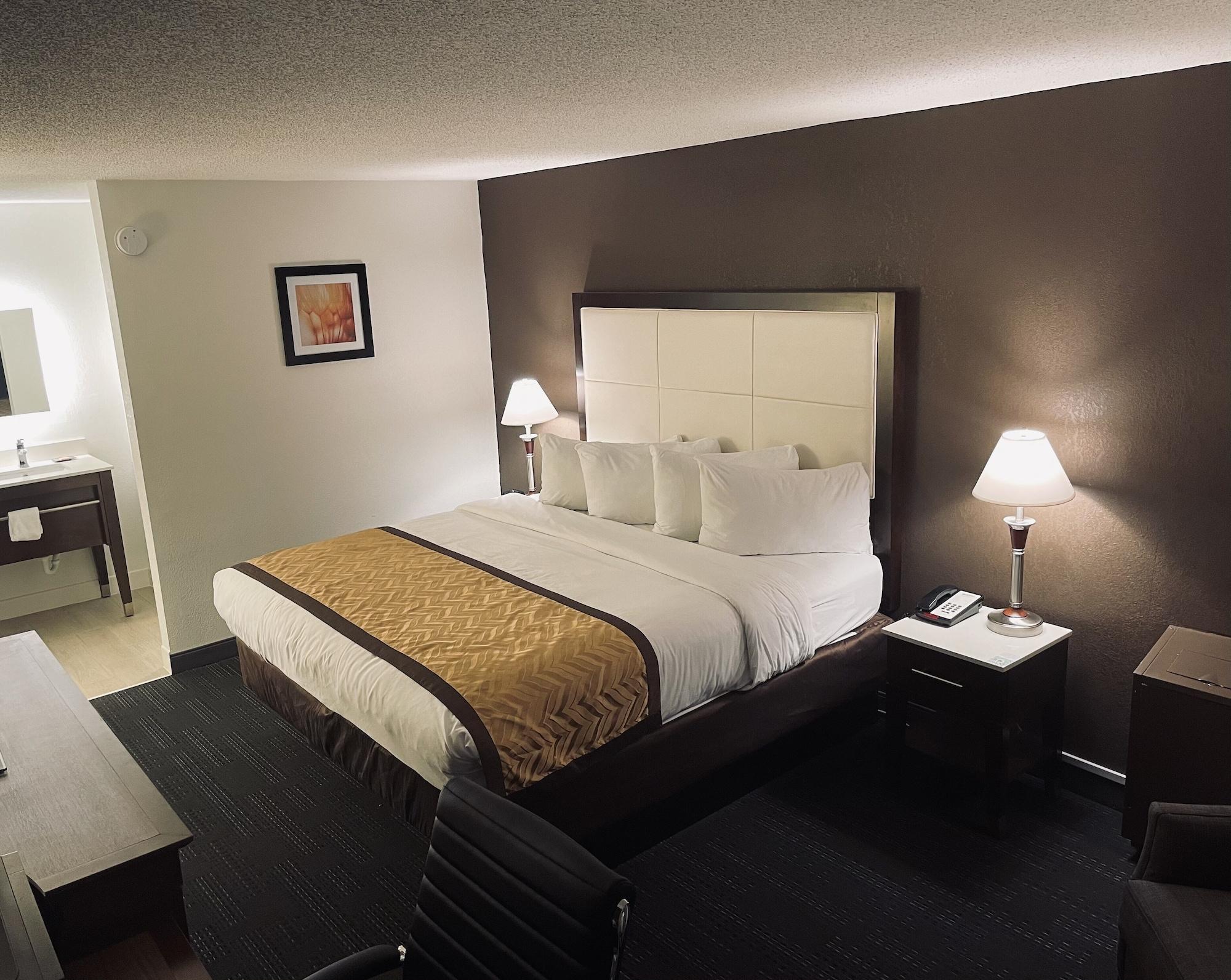 Habitación Wyndham Garden Romulus Detroit Metro Airport