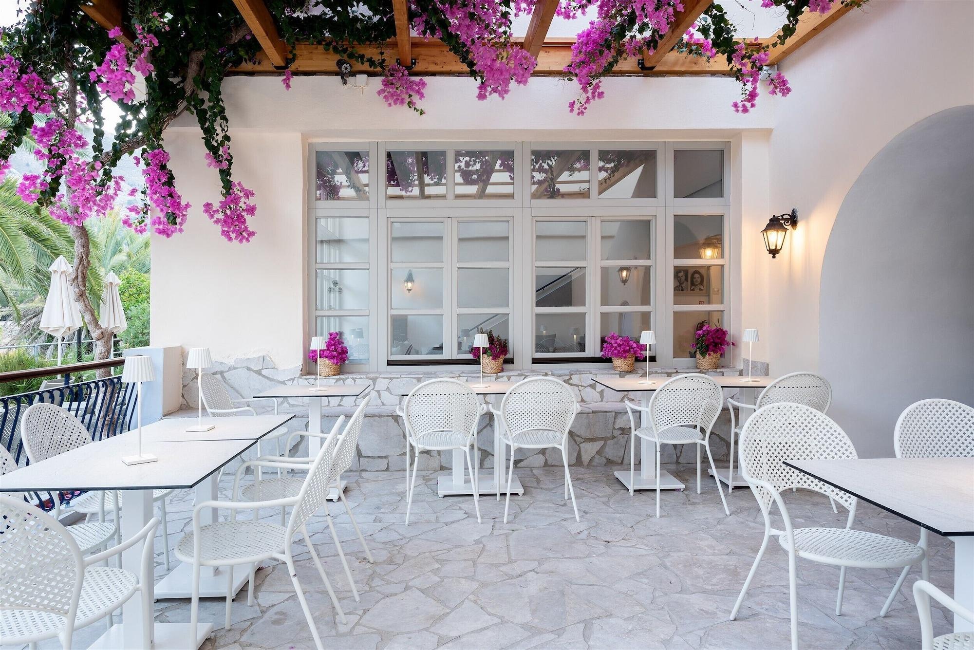Restaurant Pedi Beach Hotel