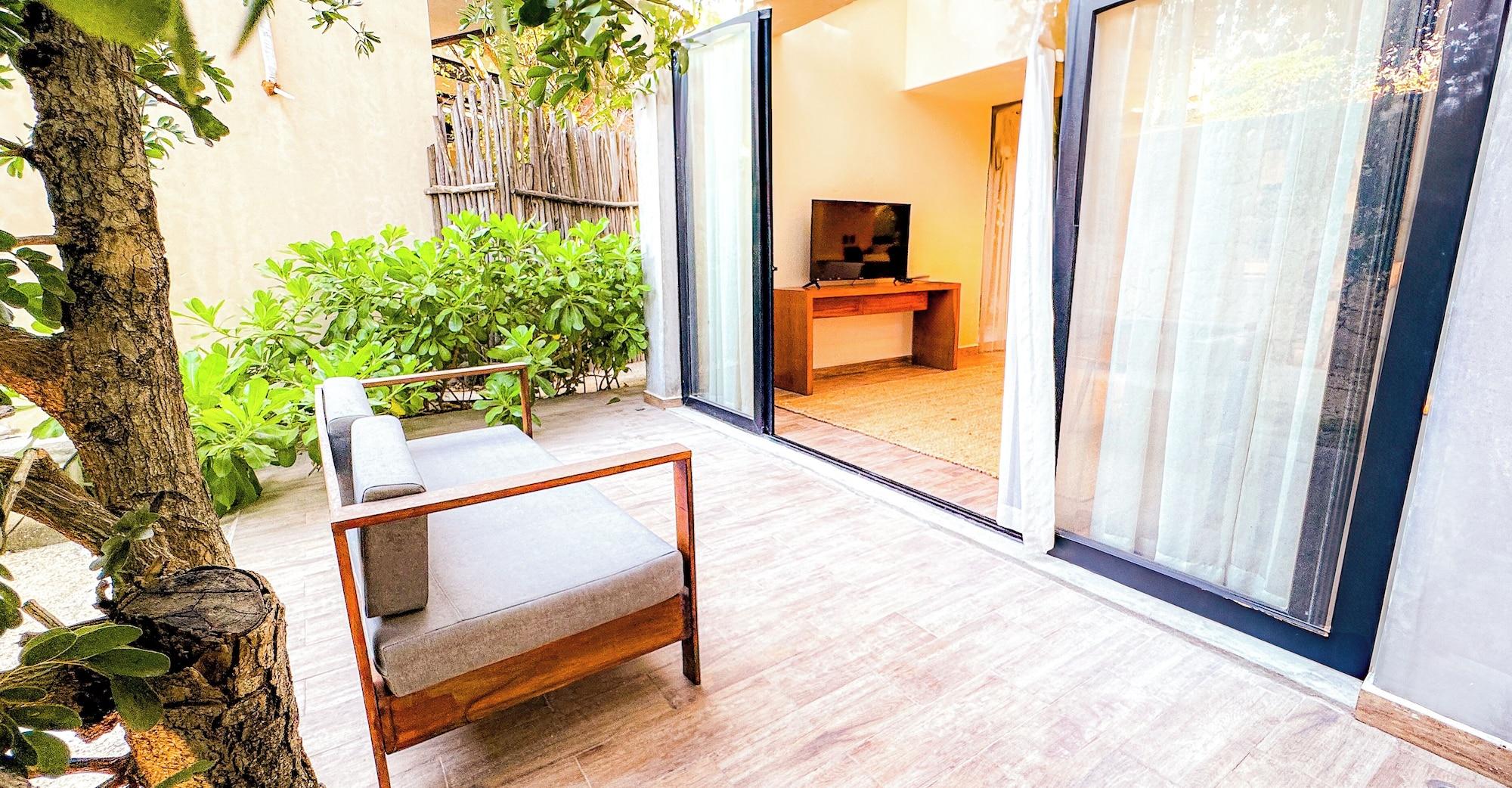 Vista Exterior Nook Tulum Luxury Condohotel by Marea