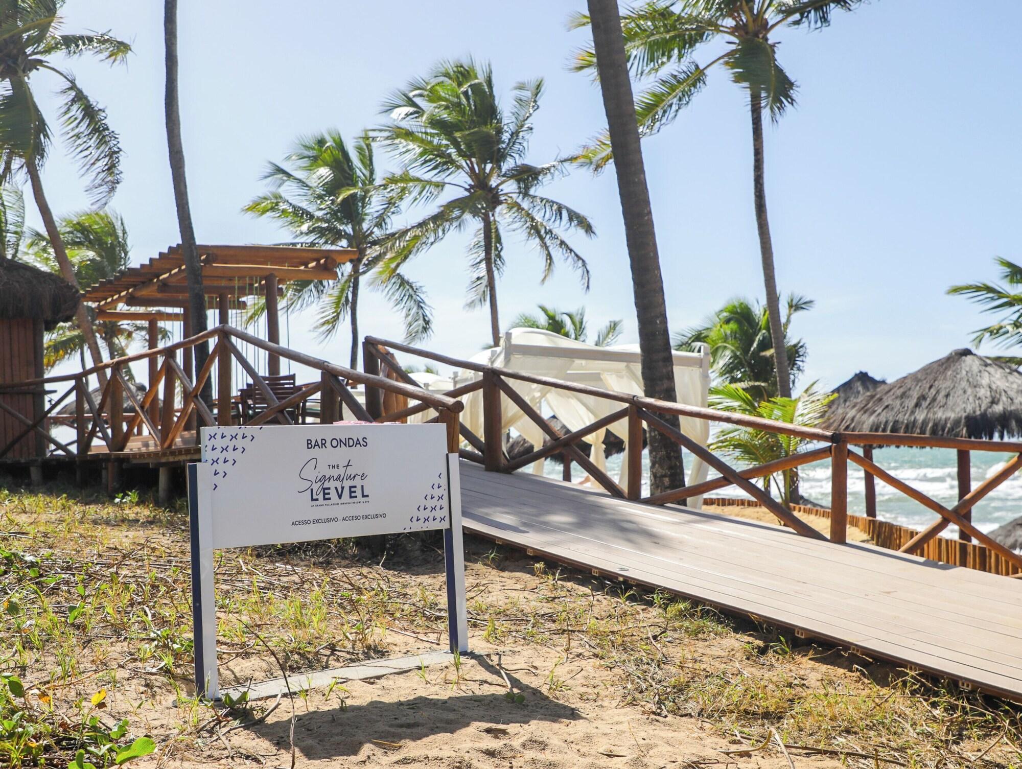 Playa The Signature Level at Grand Palladium Imbassaí Resort & Spa