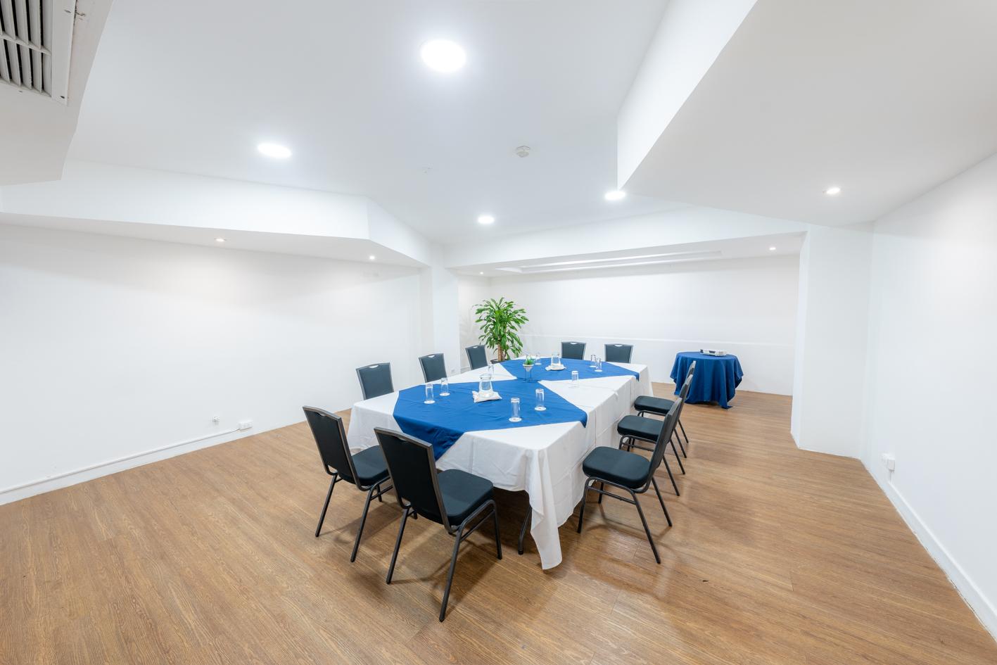 Centro de Negocios Hotel Faranda Express Soloy & Casino