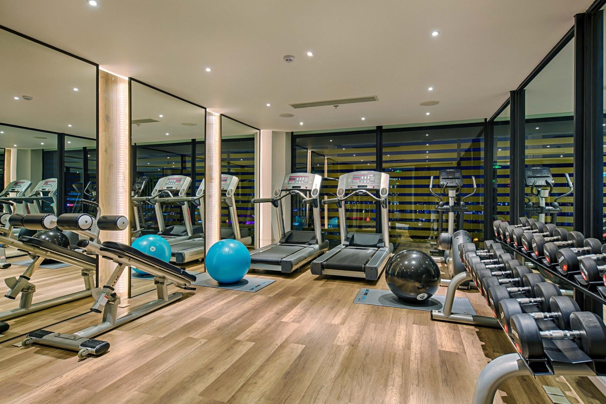 Gimnasio Satya Da Nang Hotel Han Market